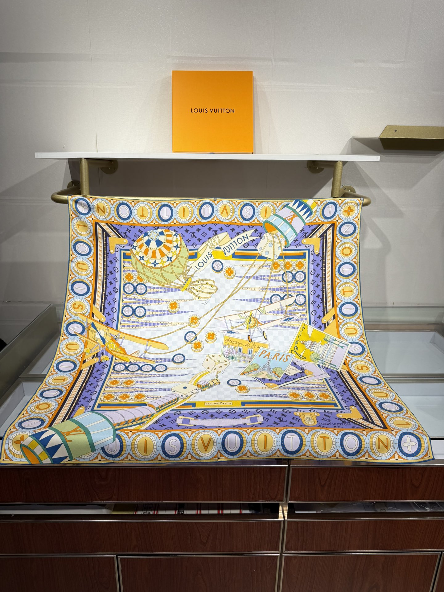 💟2025年春款 90真丝双面上新💦💞18姆米真丝【90真丝斜纹双面同色佩戴】手工卷边斜纹真丝方巾（10