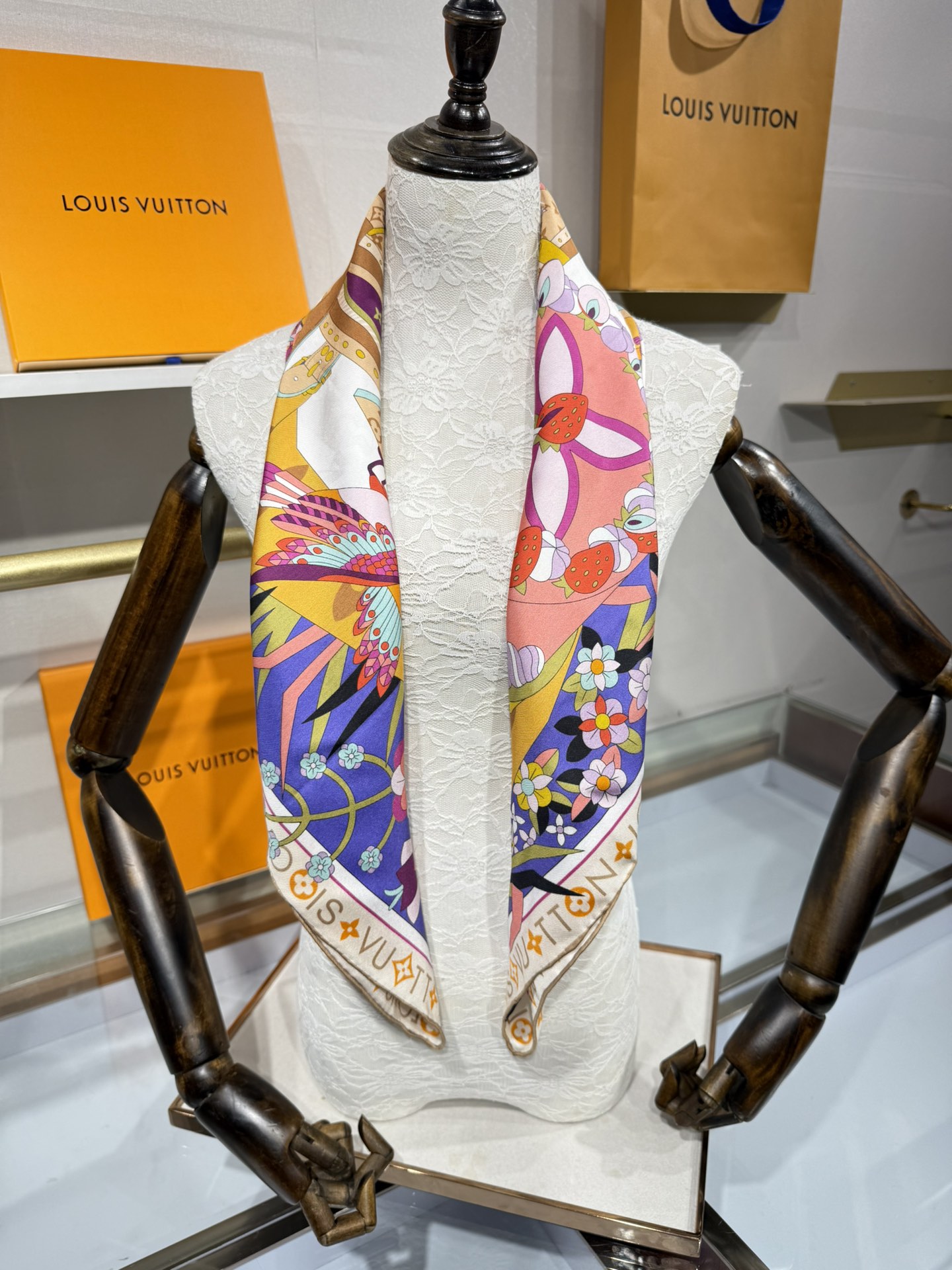 💟2025年春款 90真丝双面上新💦💞18姆米真丝【90真丝斜纹双面同色佩戴】手工卷边斜纹真丝方巾（10