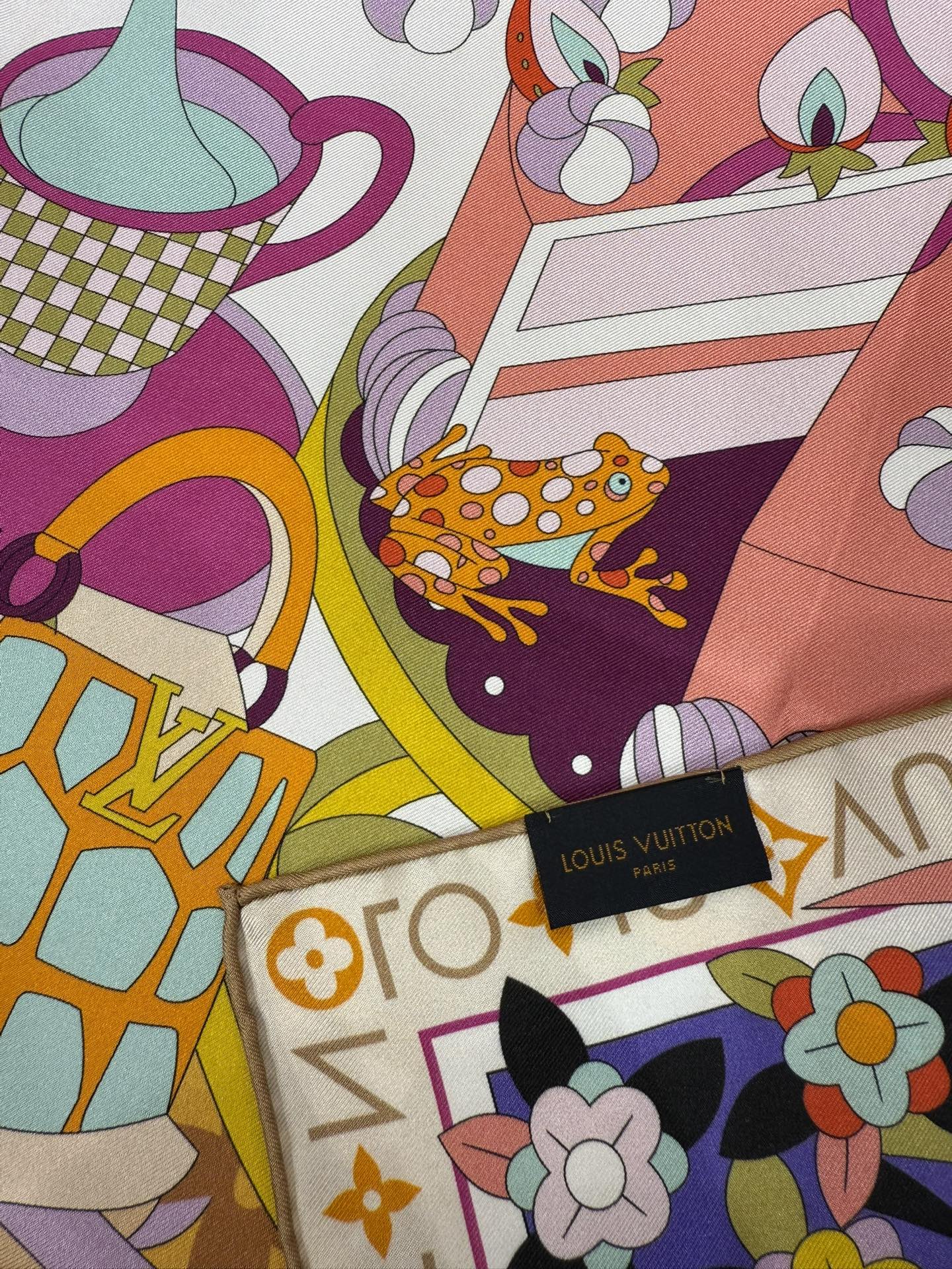 💟2025年春款 90真丝双面上新💦💞18姆米真丝【90真丝斜纹双面同色佩戴】手工卷边斜纹真丝方巾（10