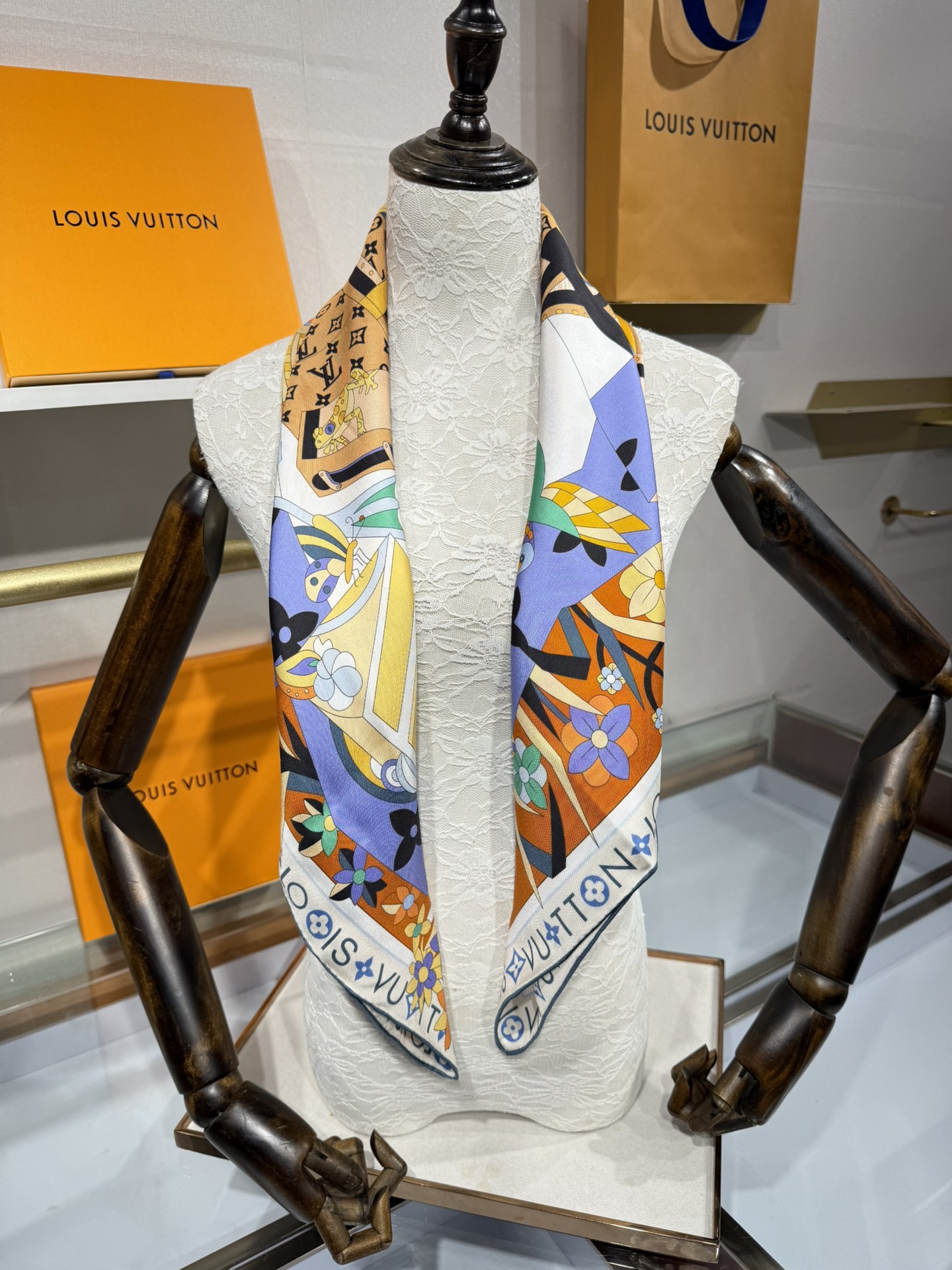 💟2025年春款 90真丝双面上新💦💞18姆米真丝【90真丝斜纹双面同色佩戴】手工卷边斜纹真丝方巾（10