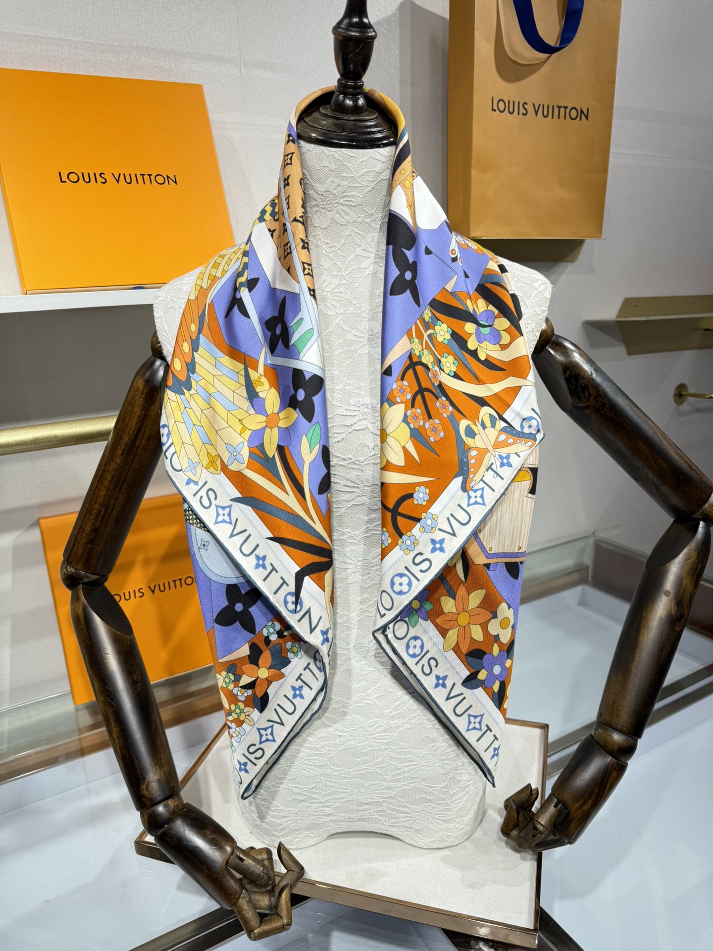 💟2025年春款 90真丝双面上新💦💞18姆米真丝【90真丝斜纹双面同色佩戴】手工卷边斜纹真丝方巾（10