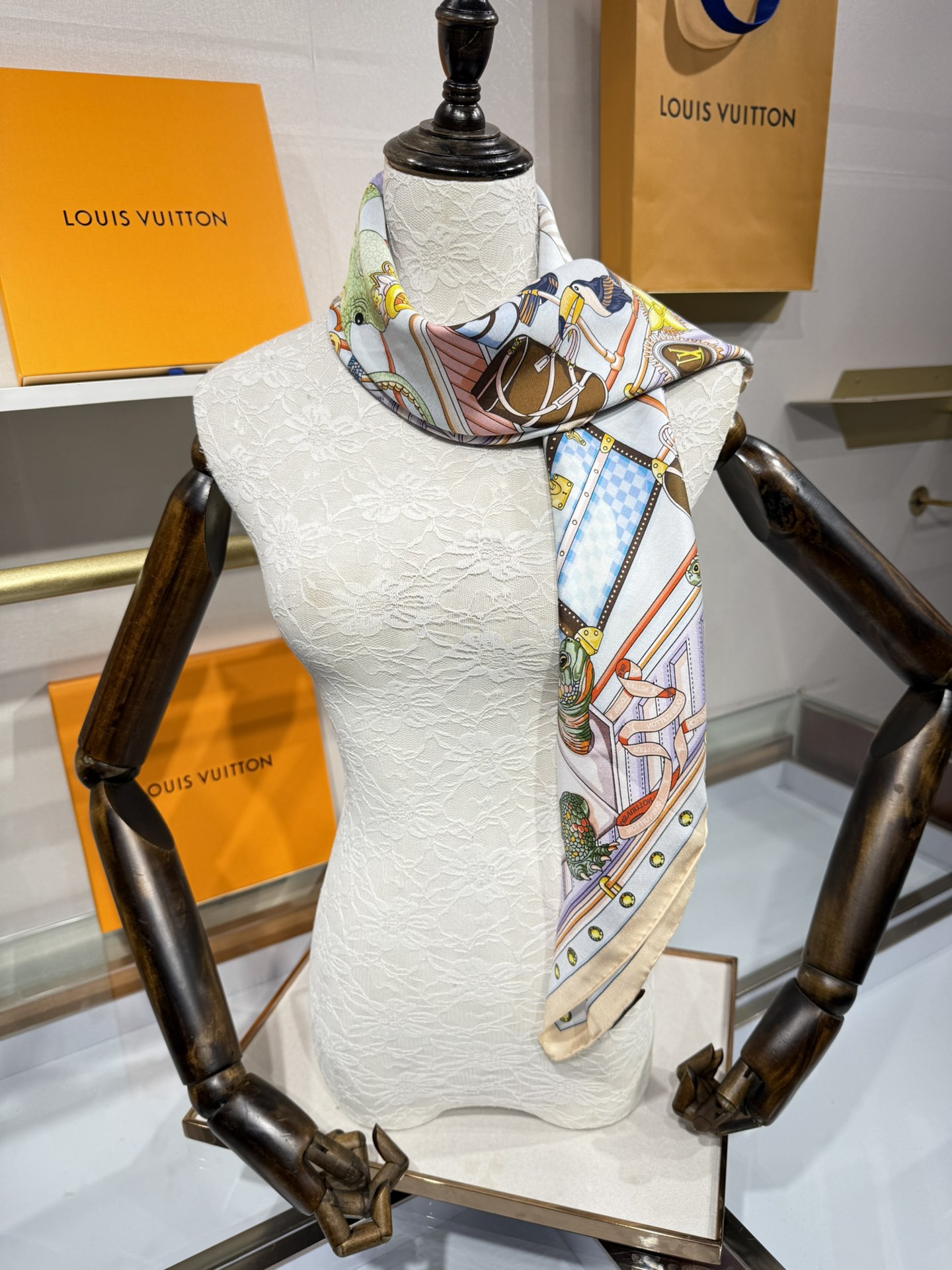 💟2025年春款 90真丝双面上新💦💞18姆米真丝【90真丝斜纹双面同色佩戴】手工卷边斜纹真丝方巾（10