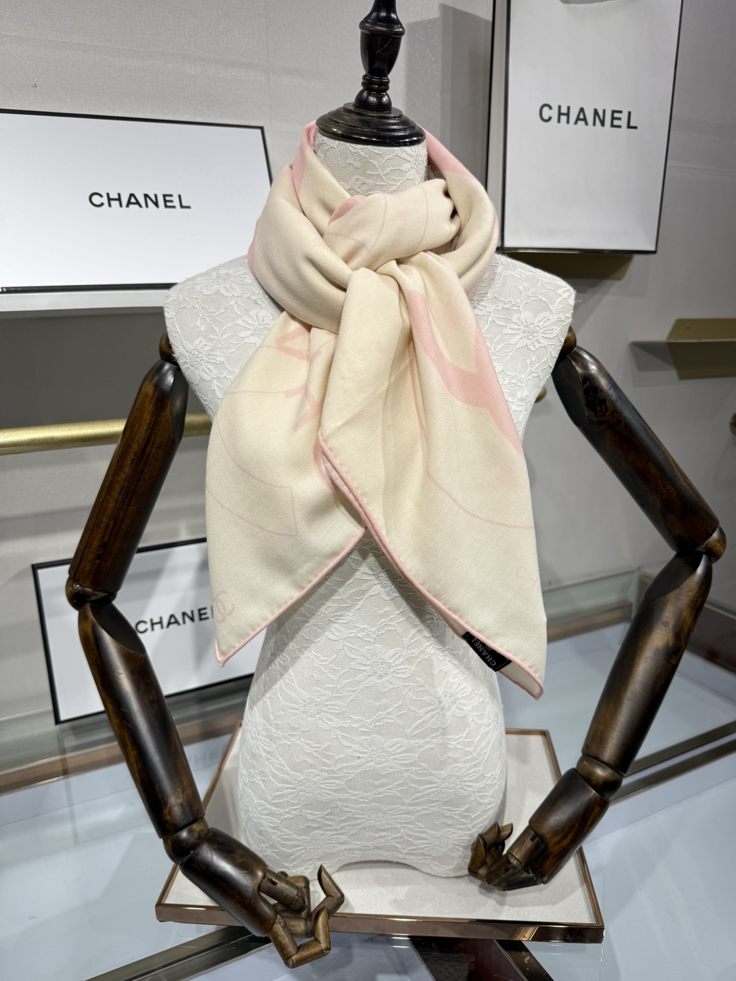 💟新品上新🌈Chanel 25年秋冬新品丝绒 Chanel 25s秋【140顶级丝毛双面同色披肩】 秋冬