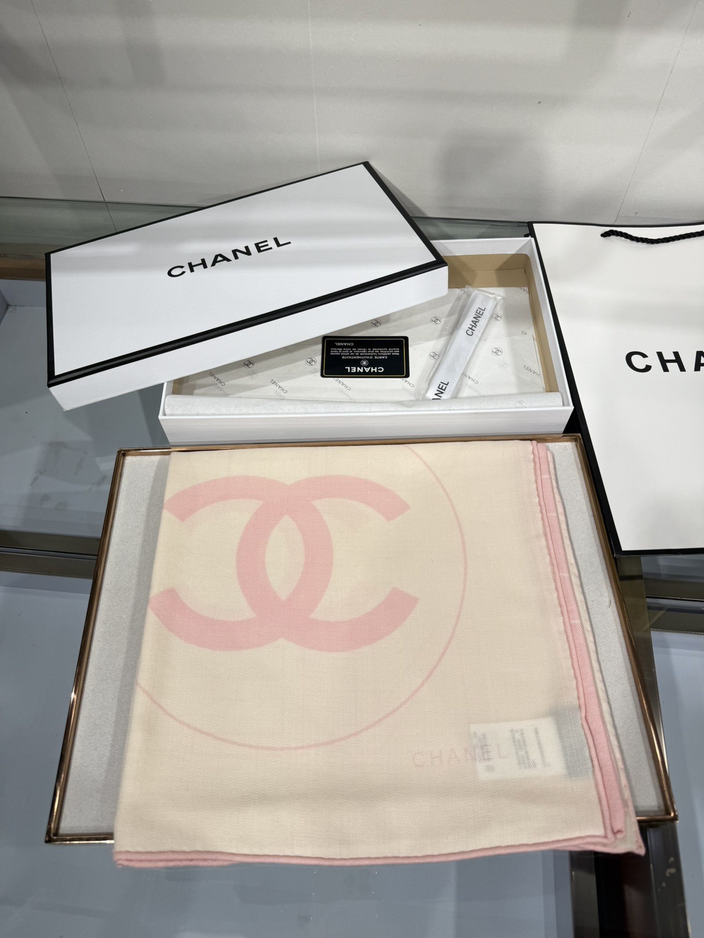 💟新品上新🌈Chanel 25年秋冬新品丝绒 Chanel 25s秋【140顶级丝毛双面同色披肩】 秋冬