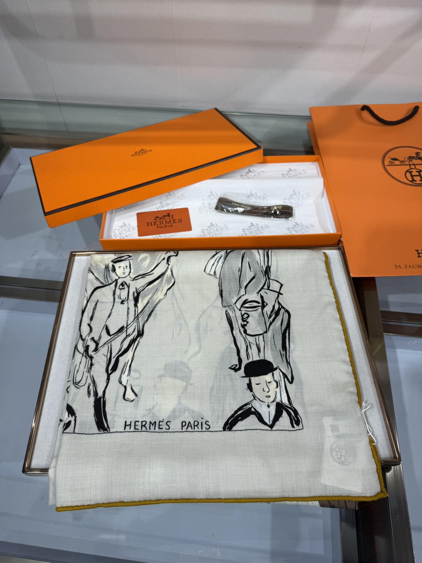 💟2025年秋冬羊绒上新💞 【双面同色】HERMES 牛逼爆款单款单色 绝对顶级品质】💣超值回馈🎀绝对会
