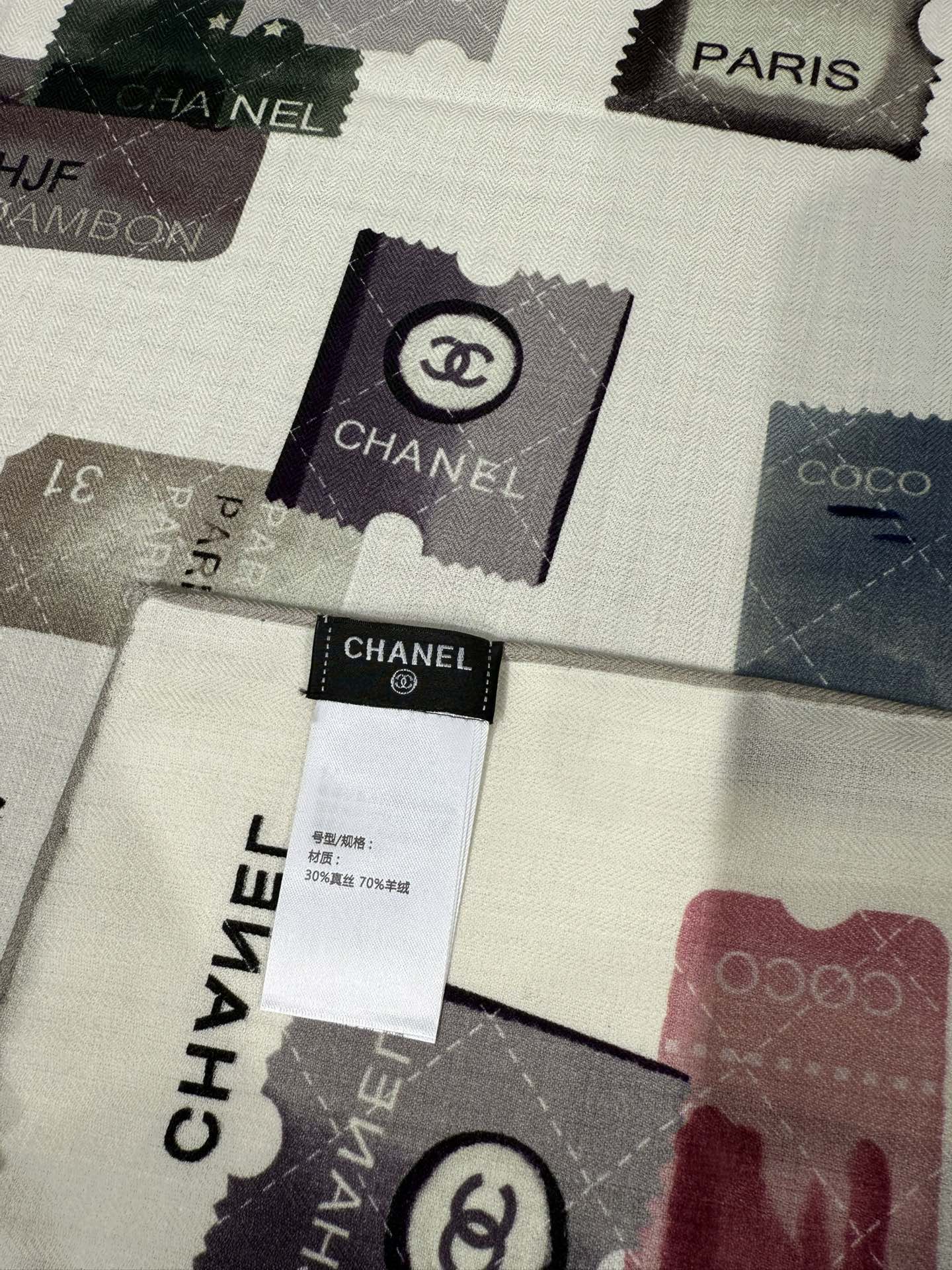 💟2025年秋冬新款💖💖💃🏻💃🏻小香家 丝羊绒方巾‼️抢‼️VIP推荐 ‼️👍下手一定要快【高端 大爱 