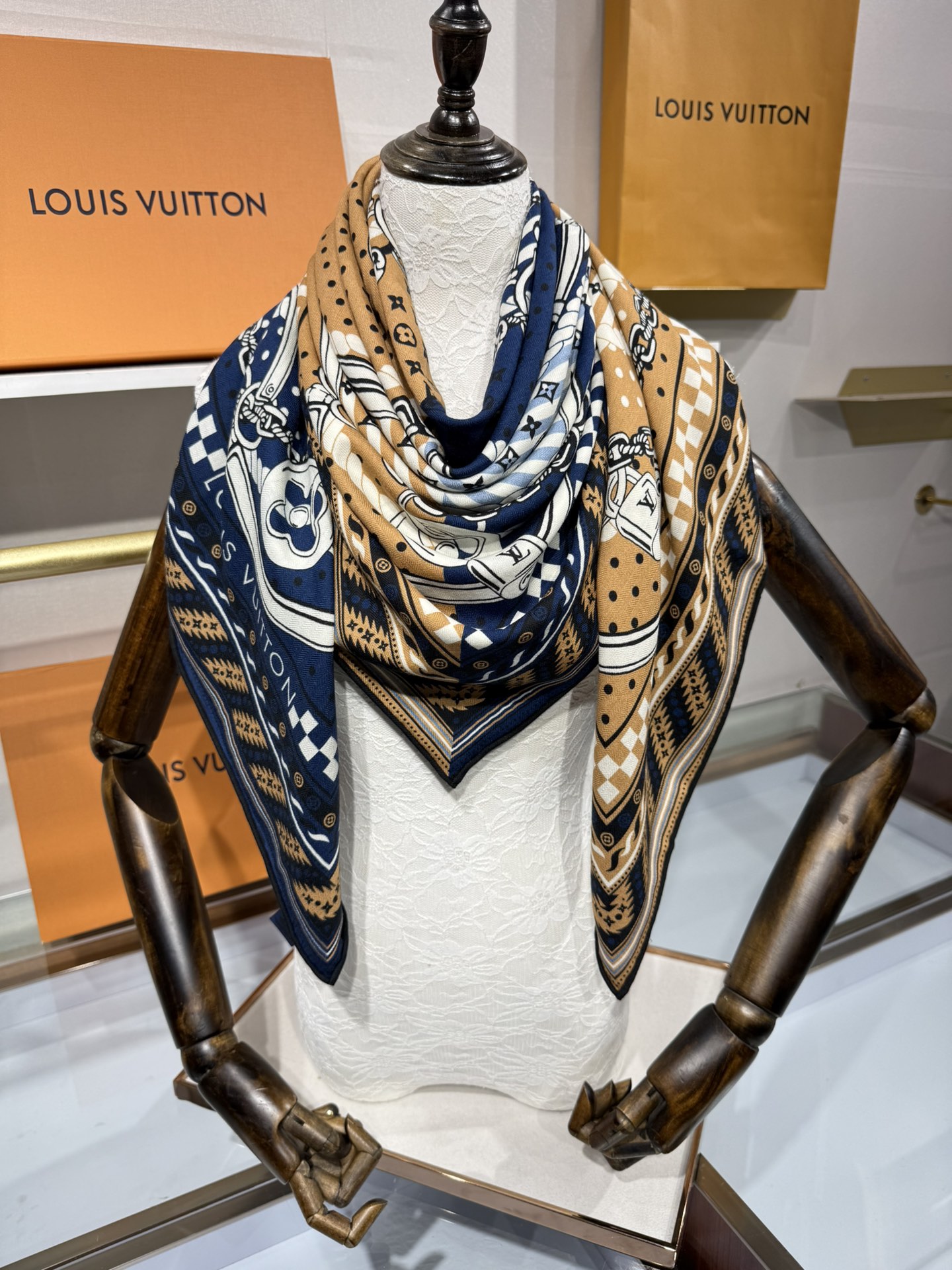 💟2025年 OCEAN BANDANA 140双面同色丝毛披肩【Lv秋冬新品】Ocean Bandan