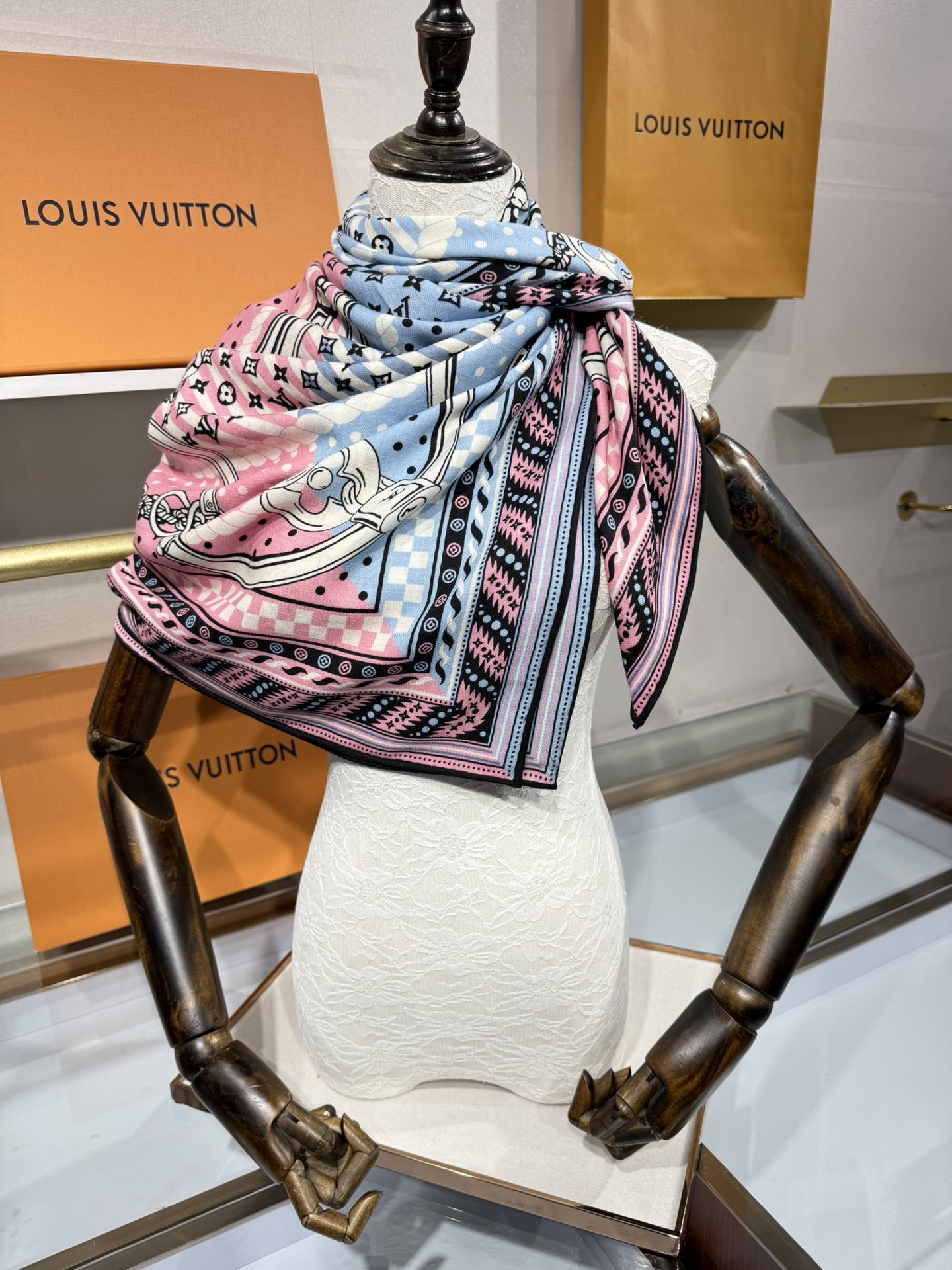 💟2025年 OCEAN BANDANA 140双面同色丝毛披肩【Lv秋冬新品】Ocean Bandan