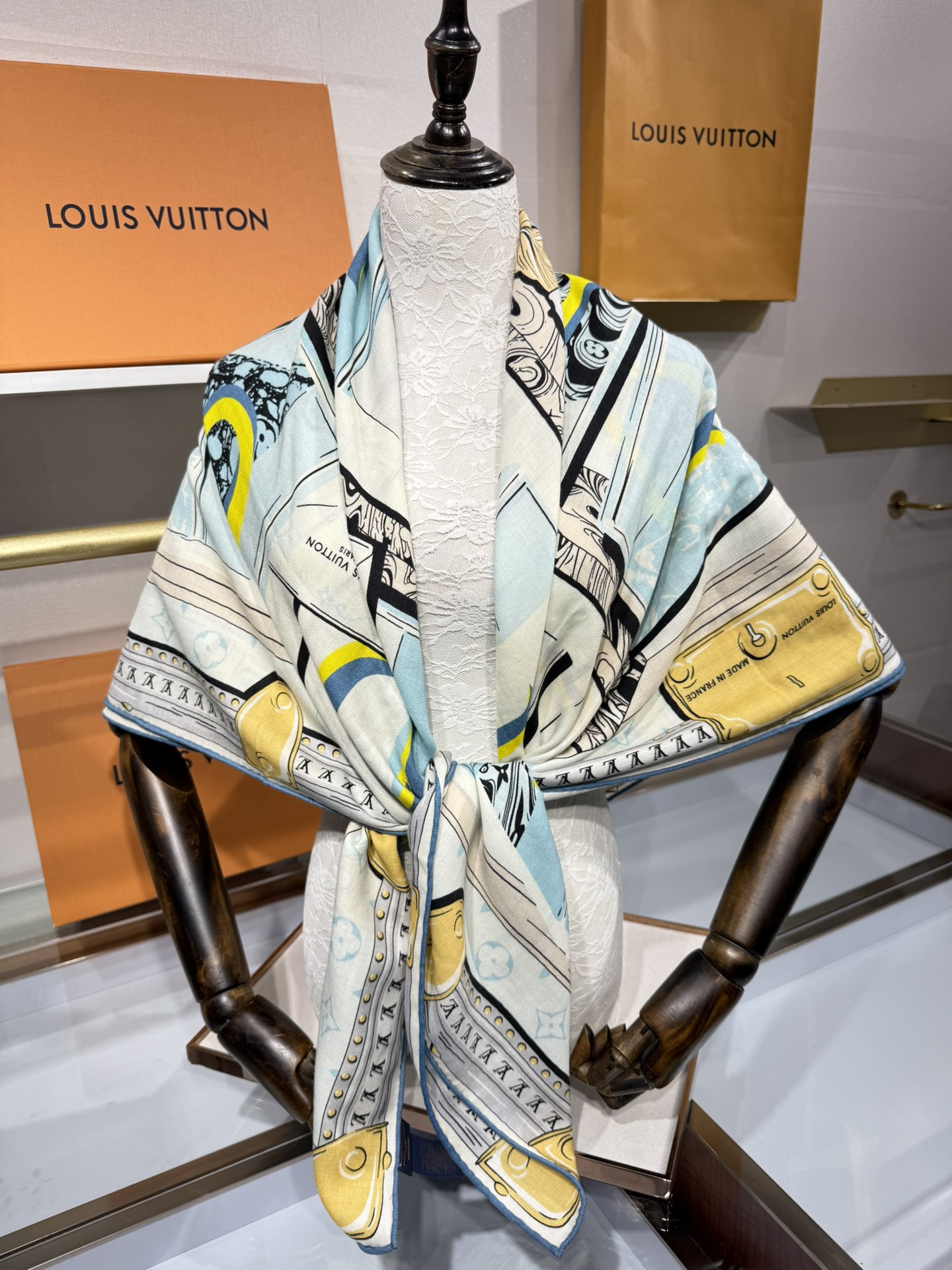 💟2025年秋冬新款 LV LIBRARY 140双面同色丝毛方巾LV Library 丝毛方巾以考究印