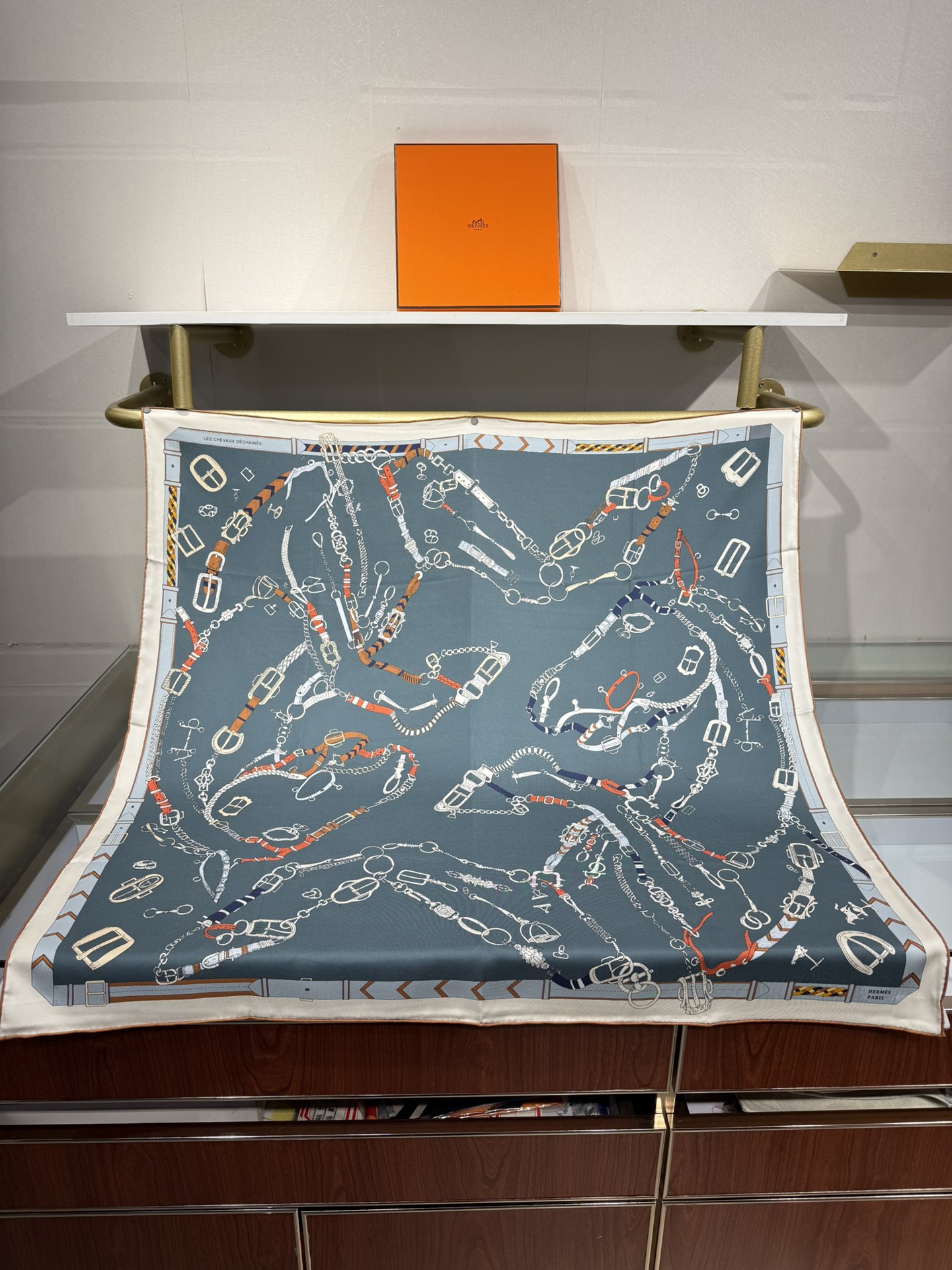 💟2025年新款 90真丝双面上新💦💞18姆米真丝【90真丝斜纹双面同色佩戴】手工卷边斜纹真丝方巾（10