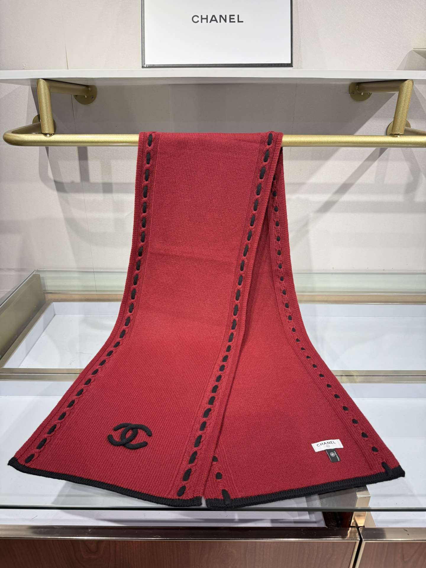 💟ZP开版。 
四色 欢迎对比
原版品质！ 小香原版针织。商标 原料 尺寸全部对版.30x170