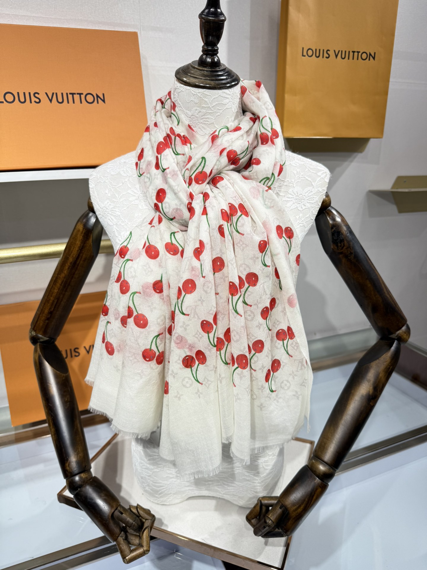 💟LV X TM MONOGRAM
CERISE 
LV × TM Monogram Cerise 出自