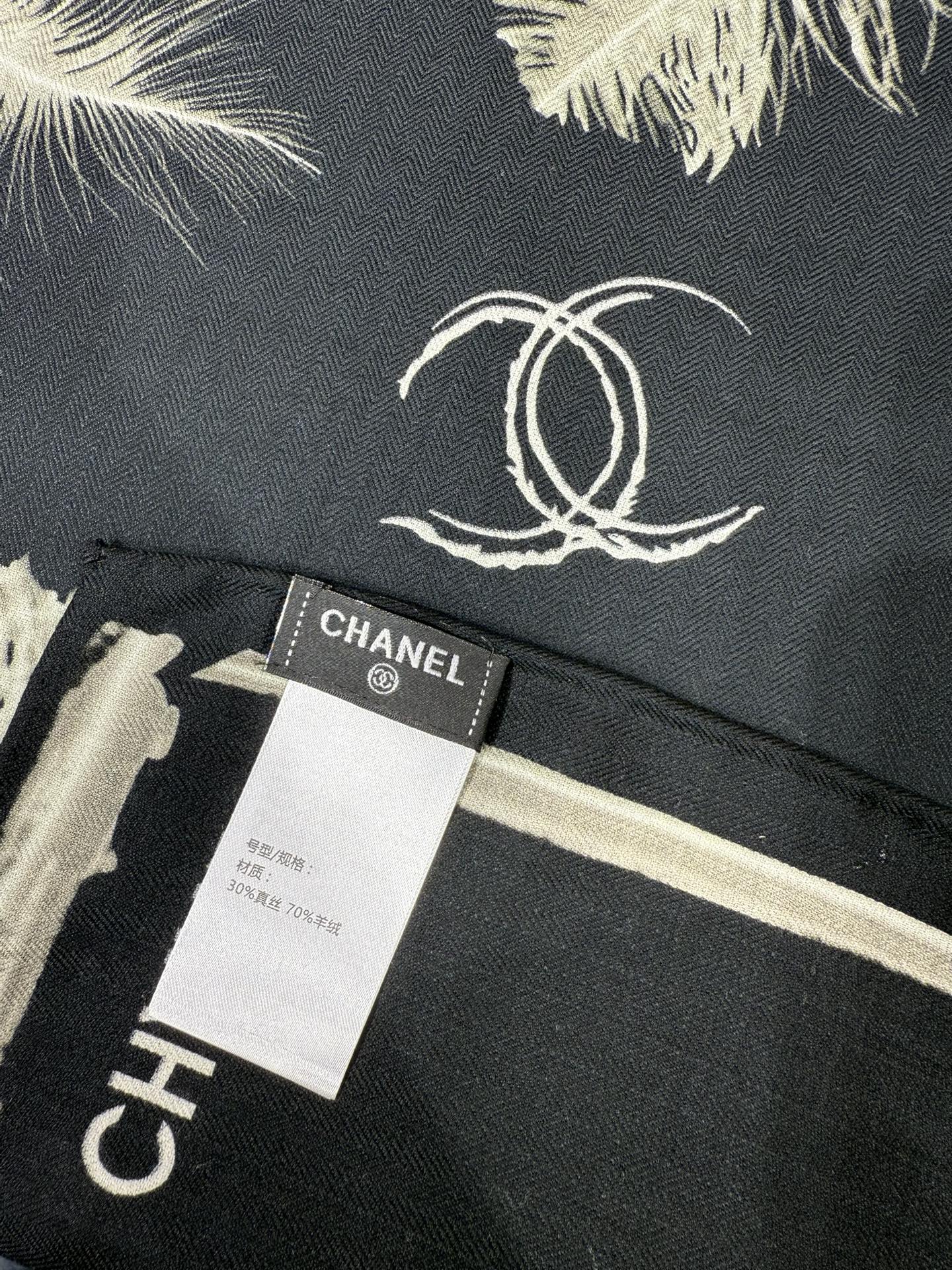 💟Chanel ~25秋冬新品～【贵妇羽毛系列】【140双面丝绒披肩】手工卷边丝绒方巾（30%桑蚕丝70