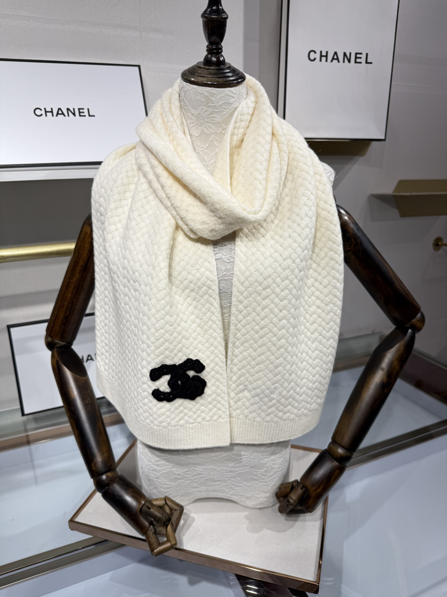 💟【▪Chanel · 香奈儿难得一见的针织单品，温柔配色，超级迷恋❗️气质低调恬静又不失优雅❗️】重点