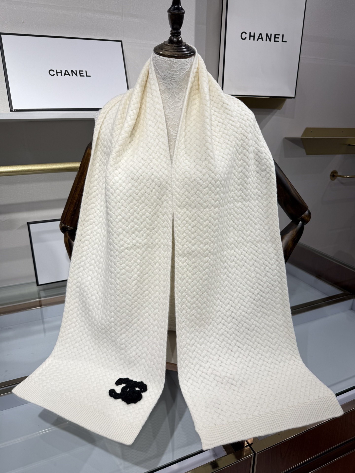 💟【▪Chanel · 香奈儿难得一见的针织单品，温柔配色，超级迷恋❗️气质低调恬静又不失优雅❗️】重点