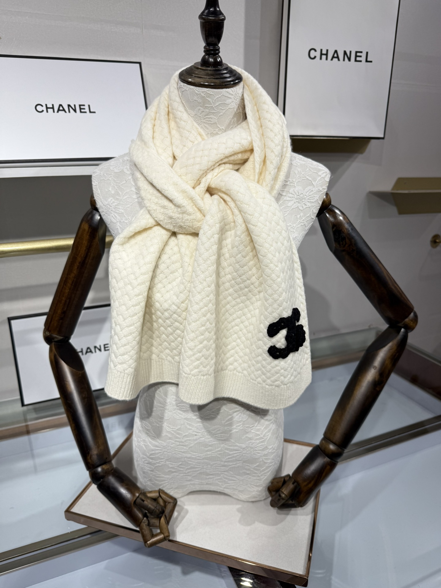 💟【▪Chanel · 香奈儿难得一见的针织单品，温柔配色，超级迷恋❗️气质低调恬静又不失优雅❗️】重点