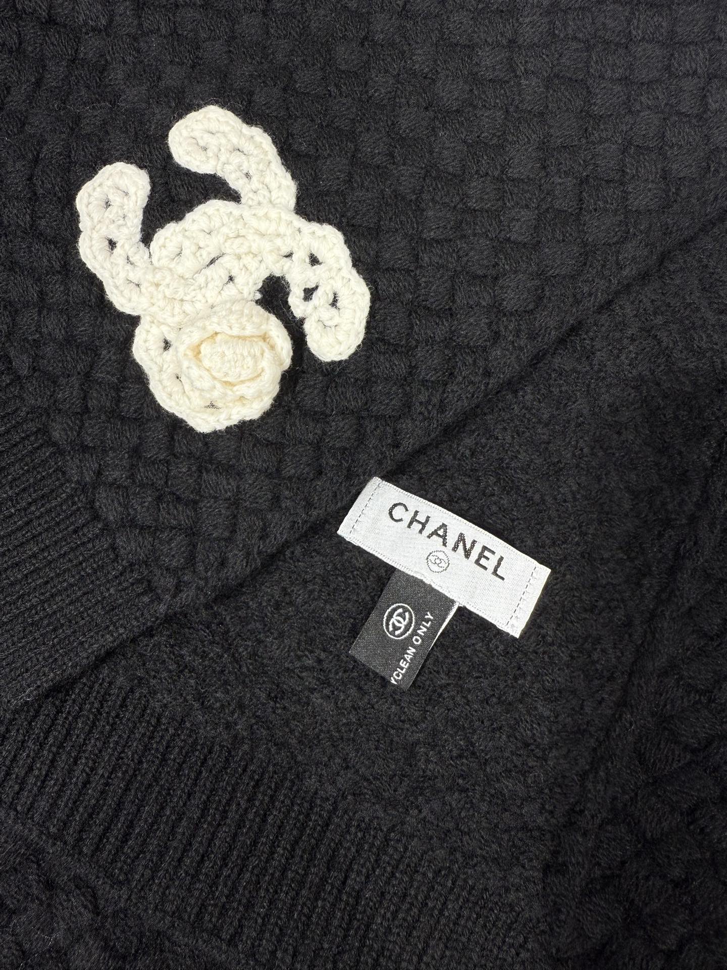 💟【▪Chanel · 香奈儿难得一见的针织单品，温柔配色，超级迷恋❗️气质低调恬静又不失优雅❗️】重点