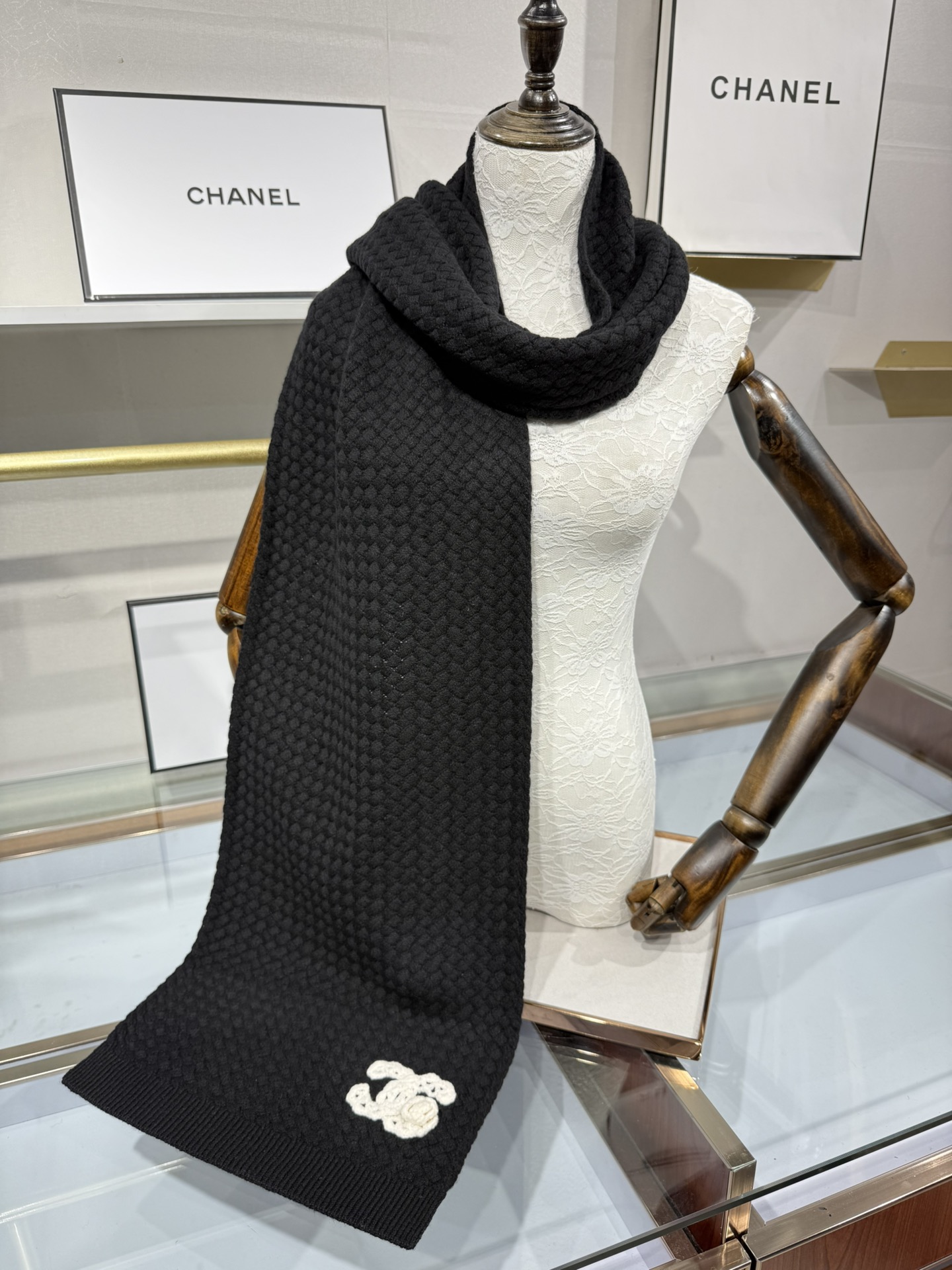 💟【▪Chanel · 香奈儿难得一见的针织单品，温柔配色，超级迷恋❗️气质低调恬静又不失优雅❗️】重点