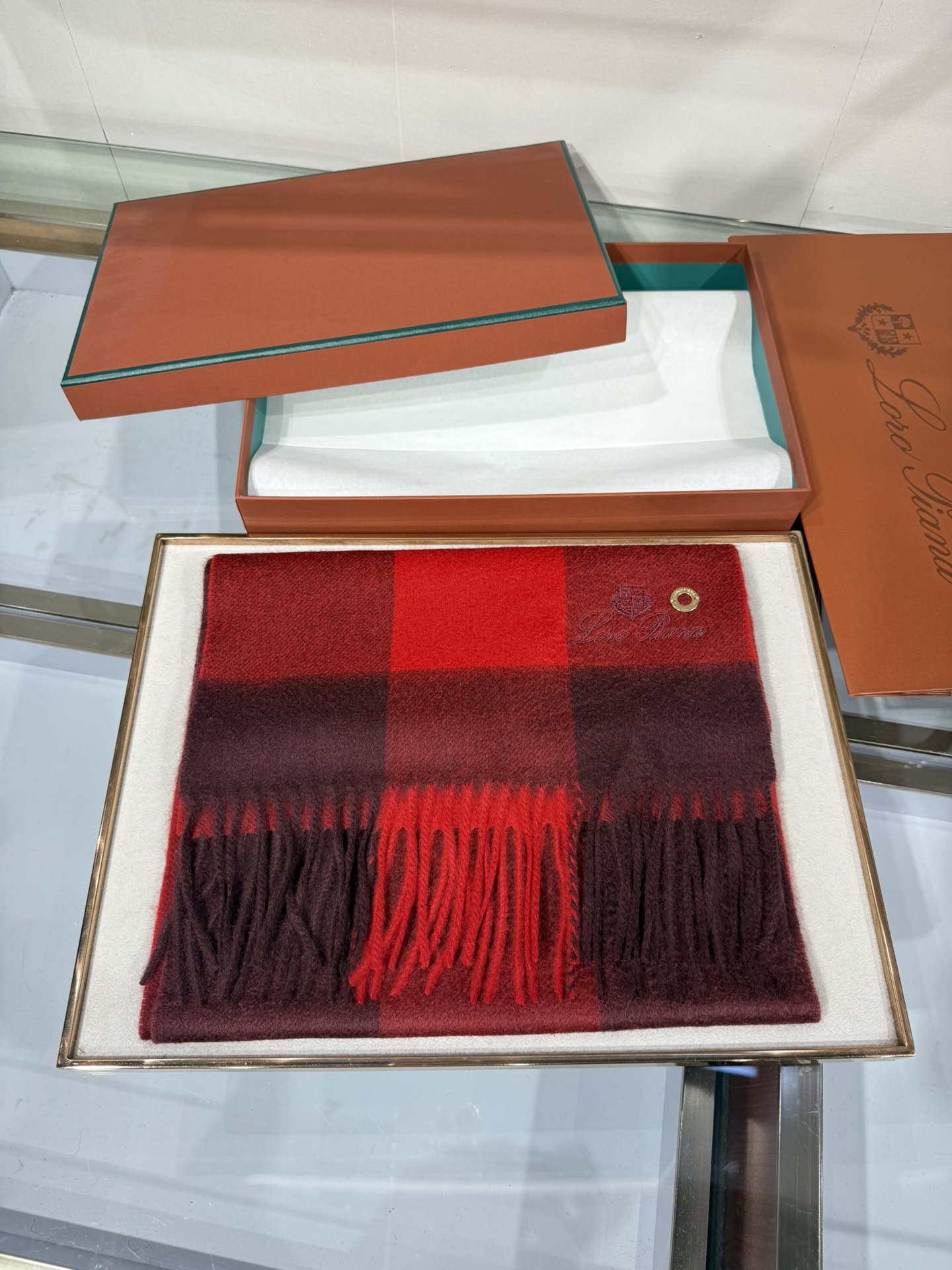💟2025年秋冬新款抢先出 𝐋𝐨𝐫𝐨 𝐩𝐢𝐚𝐧𝐚 诺悠翩雅 山羊绒长巾 𝐒𝐢𝐳𝐞: 170x35 𝟏𝟎𝟎