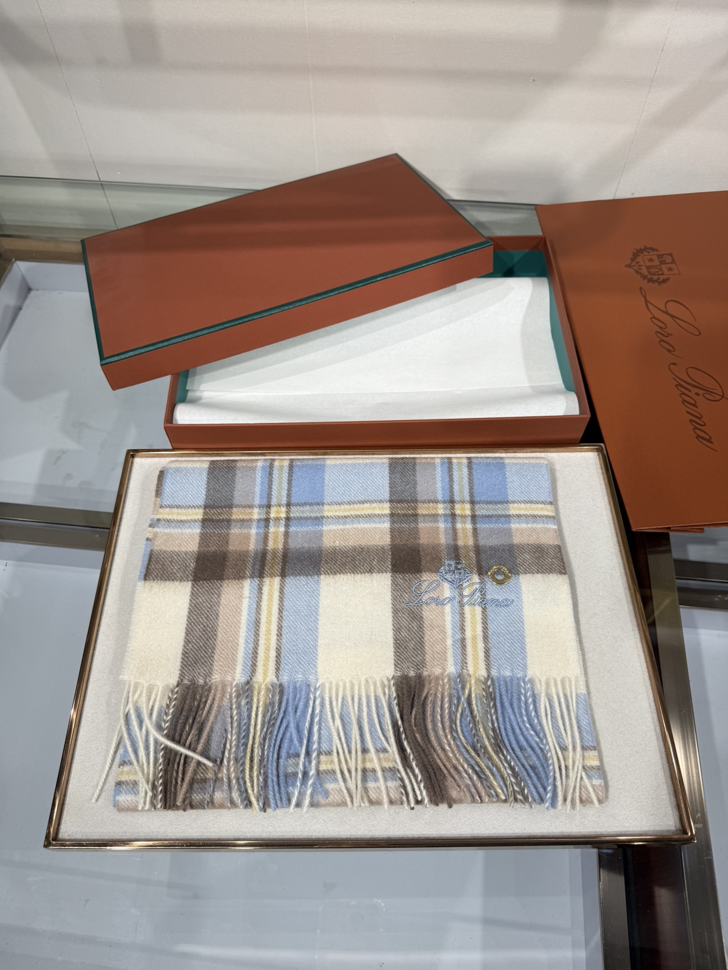 💟2025年秋冬新款抢先出 𝐋𝐨𝐫𝐨 𝐩𝐢𝐚𝐧𝐚 诺悠翩雅 山羊绒长巾 𝐒𝐢𝐳𝐞: 170x35 𝟏𝟎𝟎