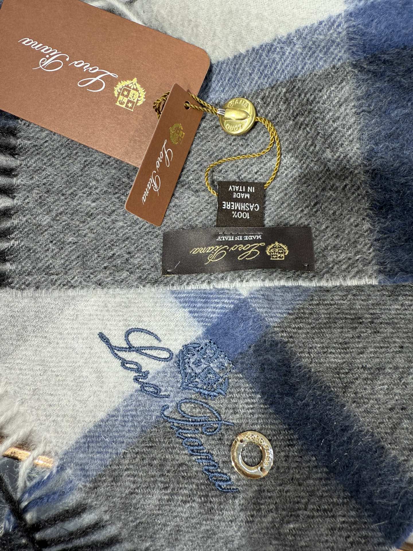 💟2025年秋冬新款抢先出 𝐋𝐨𝐫𝐨 𝐩𝐢𝐚𝐧𝐚 诺悠翩雅 山羊绒长巾 𝐒𝐢𝐳𝐞: 170x35 𝟏𝟎𝟎