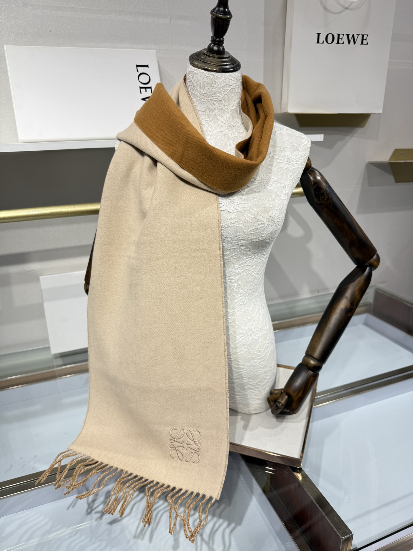 💟罗意威𝐒𝐢𝐳𝐞: 170x35 最推荐入门必选款 打造软糯舒适手感！质感更柔润，大克重有坠感，刺绣Lo