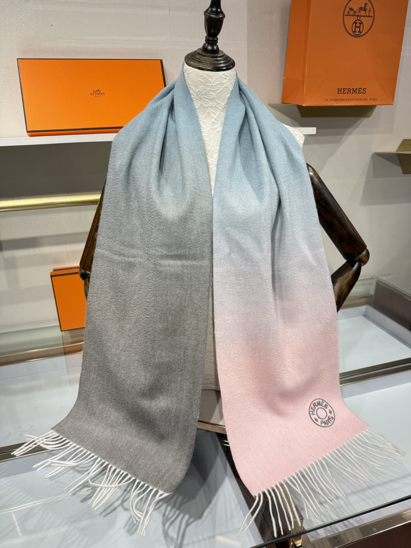 💟爱玛仕𝐒𝐢𝐳𝐞: 170x35 最推荐入门必选款 打造软糯舒适手感！质感更柔润，大克重有坠感，刺绣Lo