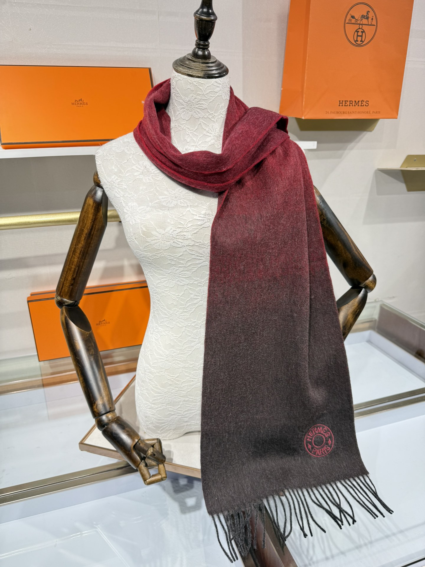 💟爱玛仕𝐒𝐢𝐳𝐞: 170x35 最推荐入门必选款 打造软糯舒适手感！质感更柔润，大克重有坠感，刺绣Lo