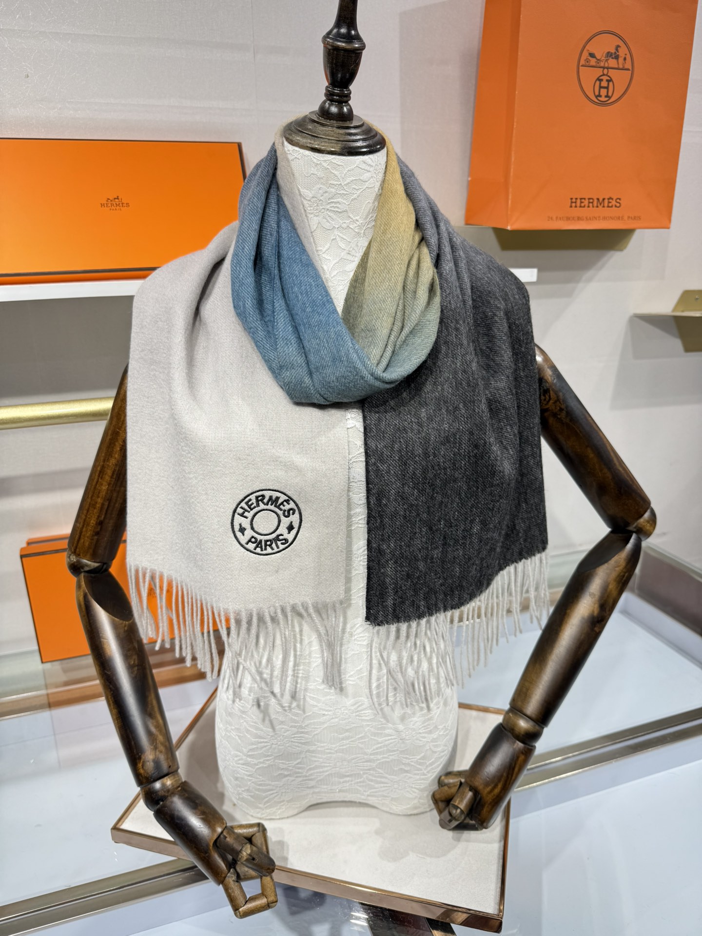 💟爱玛仕𝐒𝐢𝐳𝐞: 170x35 最推荐入门必选款 打造软糯舒适手感！质感更柔润，大克重有坠感，刺绣Lo