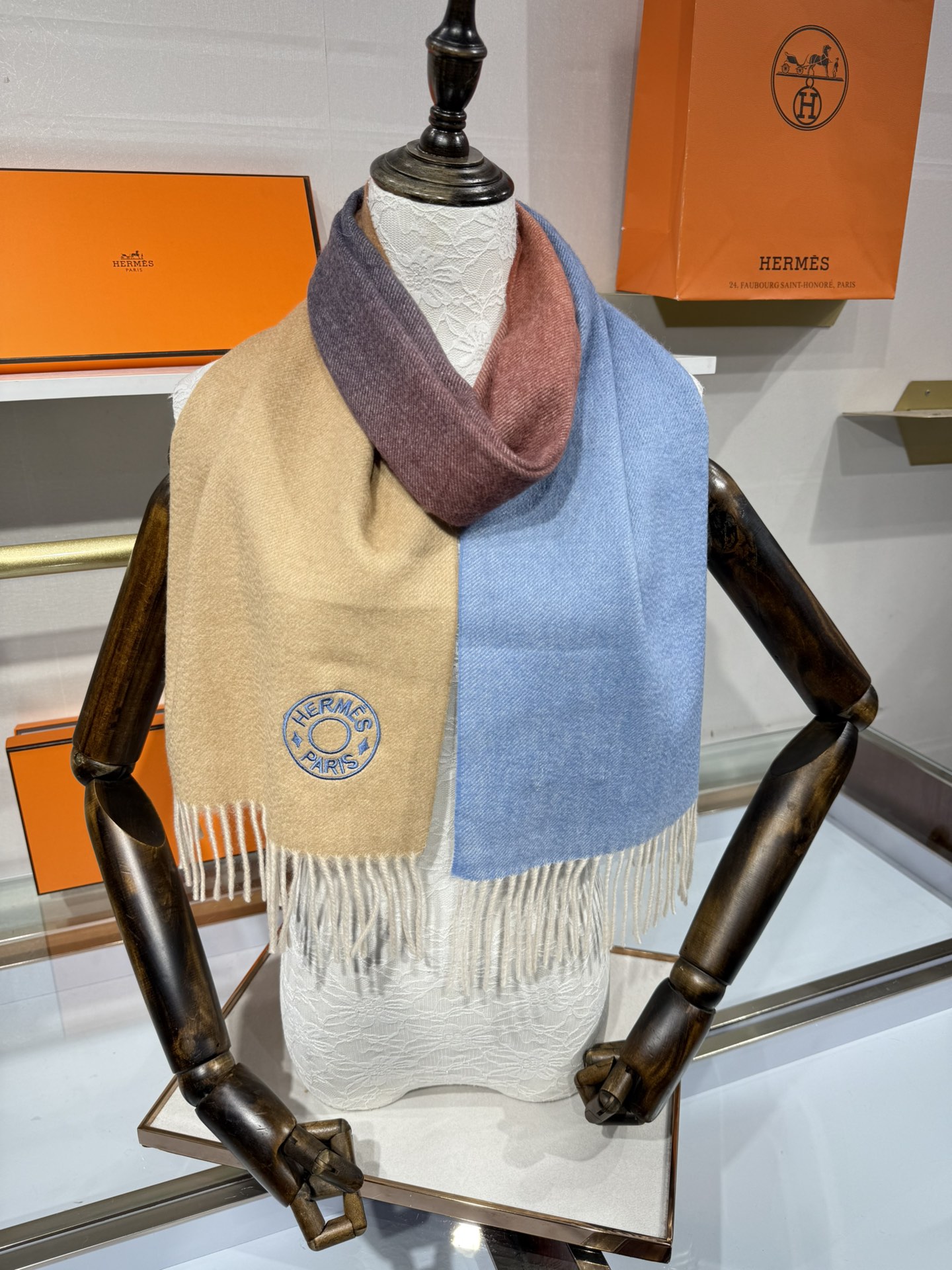 💟爱玛仕𝐒𝐢𝐳𝐞: 170x35 最推荐入门必选款 打造软糯舒适手感！质感更柔润，大克重有坠感，刺绣Lo