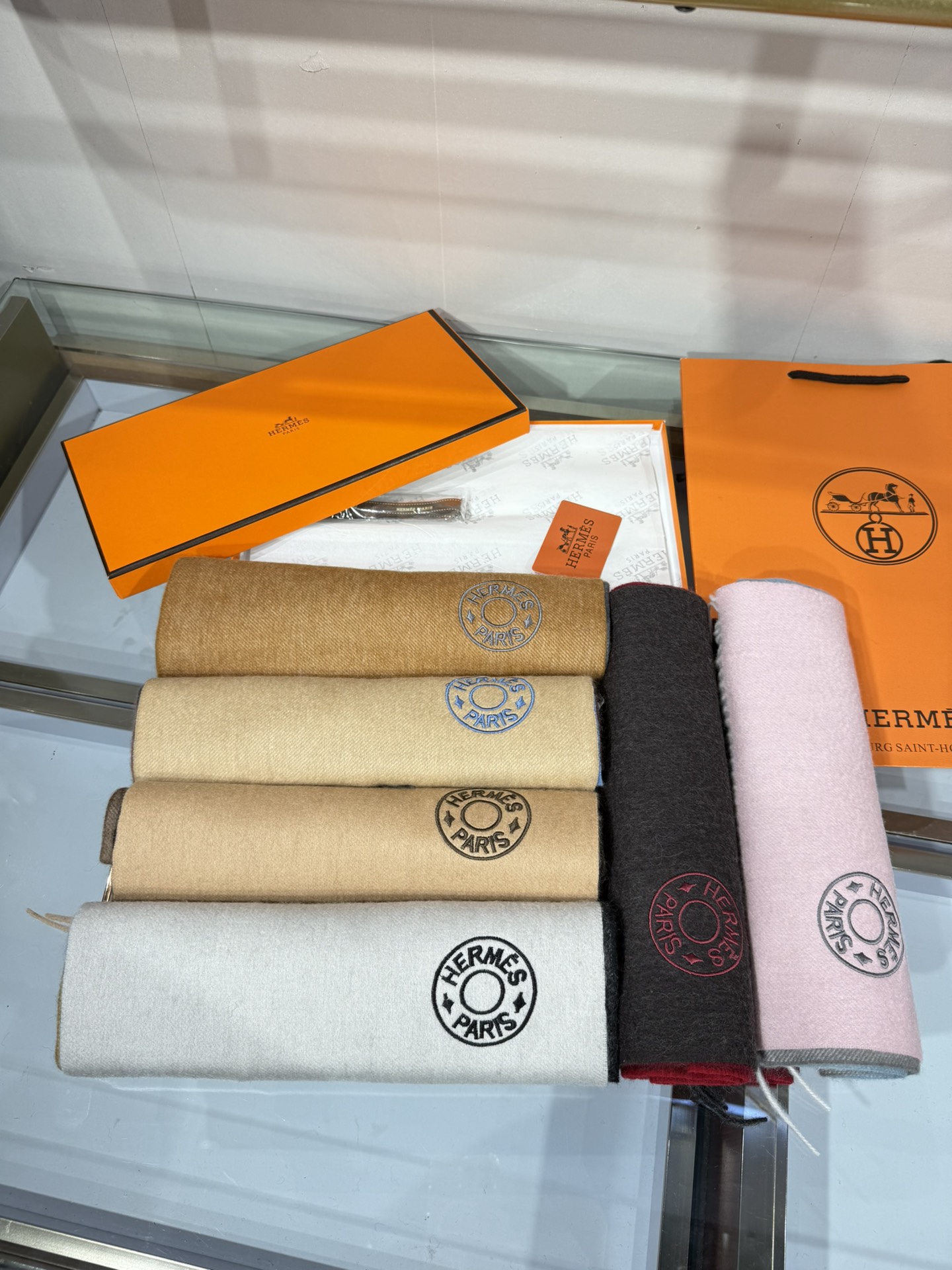 💟爱玛仕𝐒𝐢𝐳𝐞: 170x35 最推荐入门必选款 打造软糯舒适手感！质感更柔润，大克重有坠感，刺绣Lo