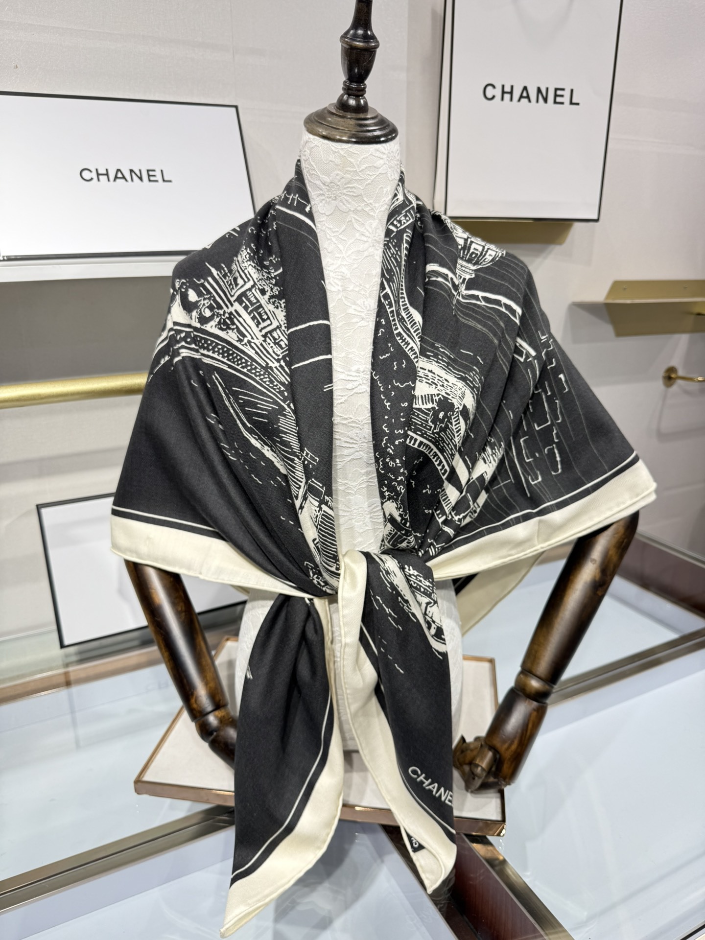 💟2025年秋冬新款💖💖💃🏻💃🏻小香家 丝羊绒方巾‼️抢‼️VIP推荐 ‼️👍下手一定要快【高端 大爱