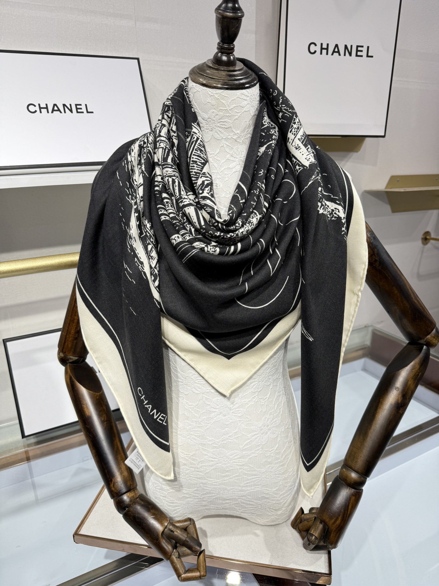 💟2025年秋冬新款💖💖💃🏻💃🏻小香家 丝羊绒方巾‼️抢‼️VIP推荐 ‼️👍下手一定要快【高端 大爱