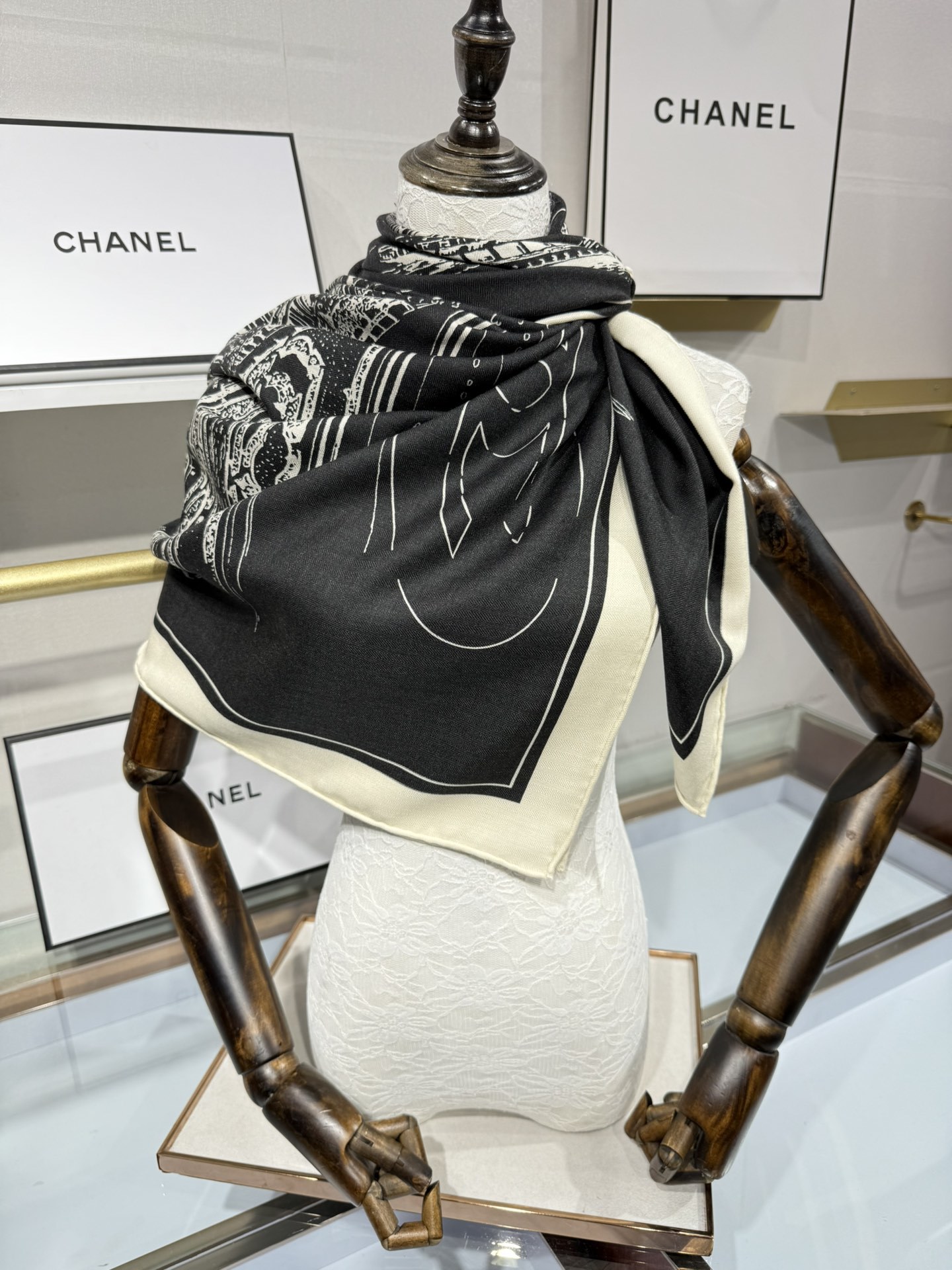 💟2025年秋冬新款💖💖💃🏻💃🏻小香家 丝羊绒方巾‼️抢‼️VIP推荐 ‼️👍下手一定要快【高端 大爱