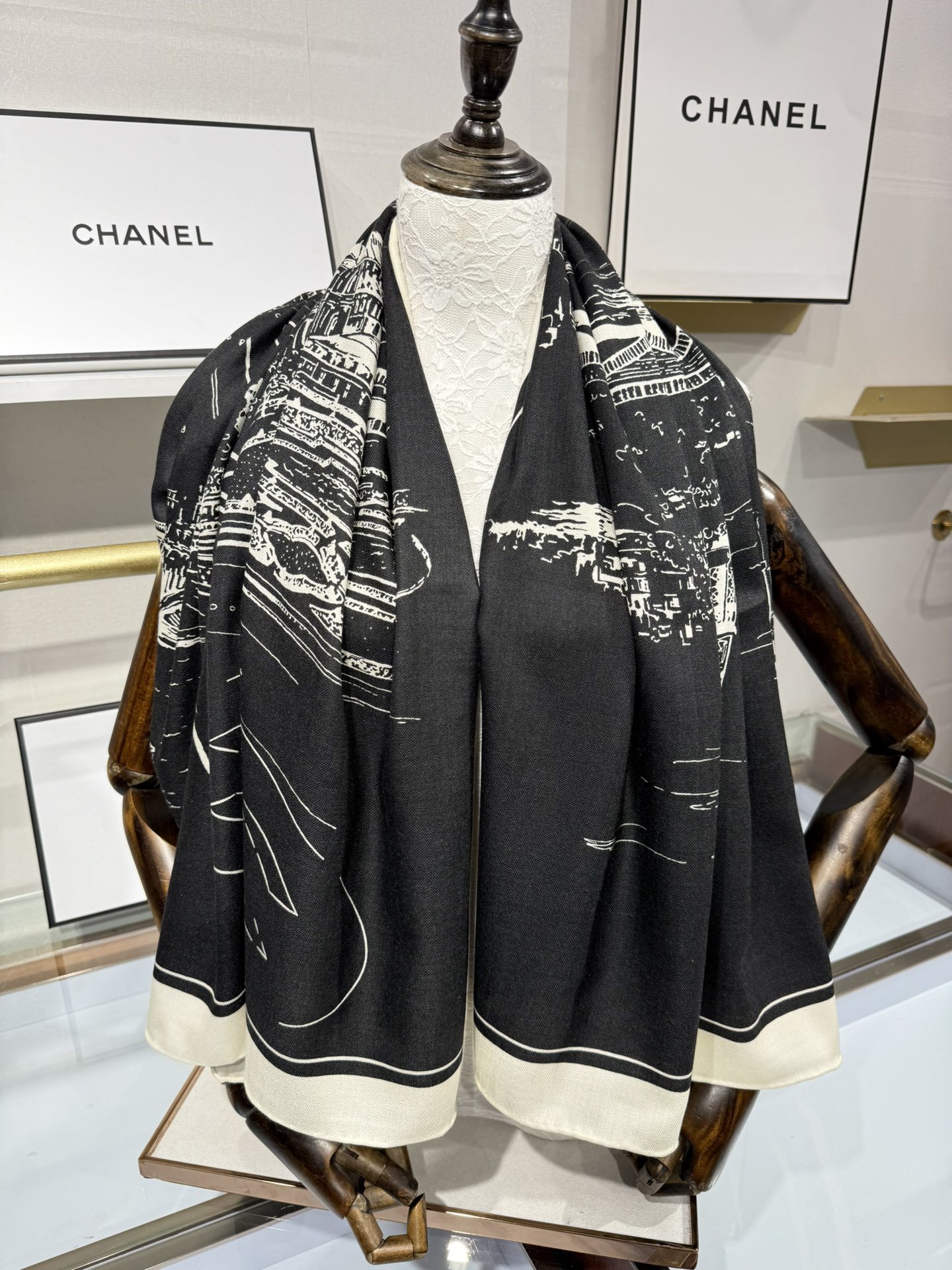 💟2025年秋冬新款💖💖💃🏻💃🏻小香家 丝羊绒方巾‼️抢‼️VIP推荐 ‼️👍下手一定要快【高端 大爱