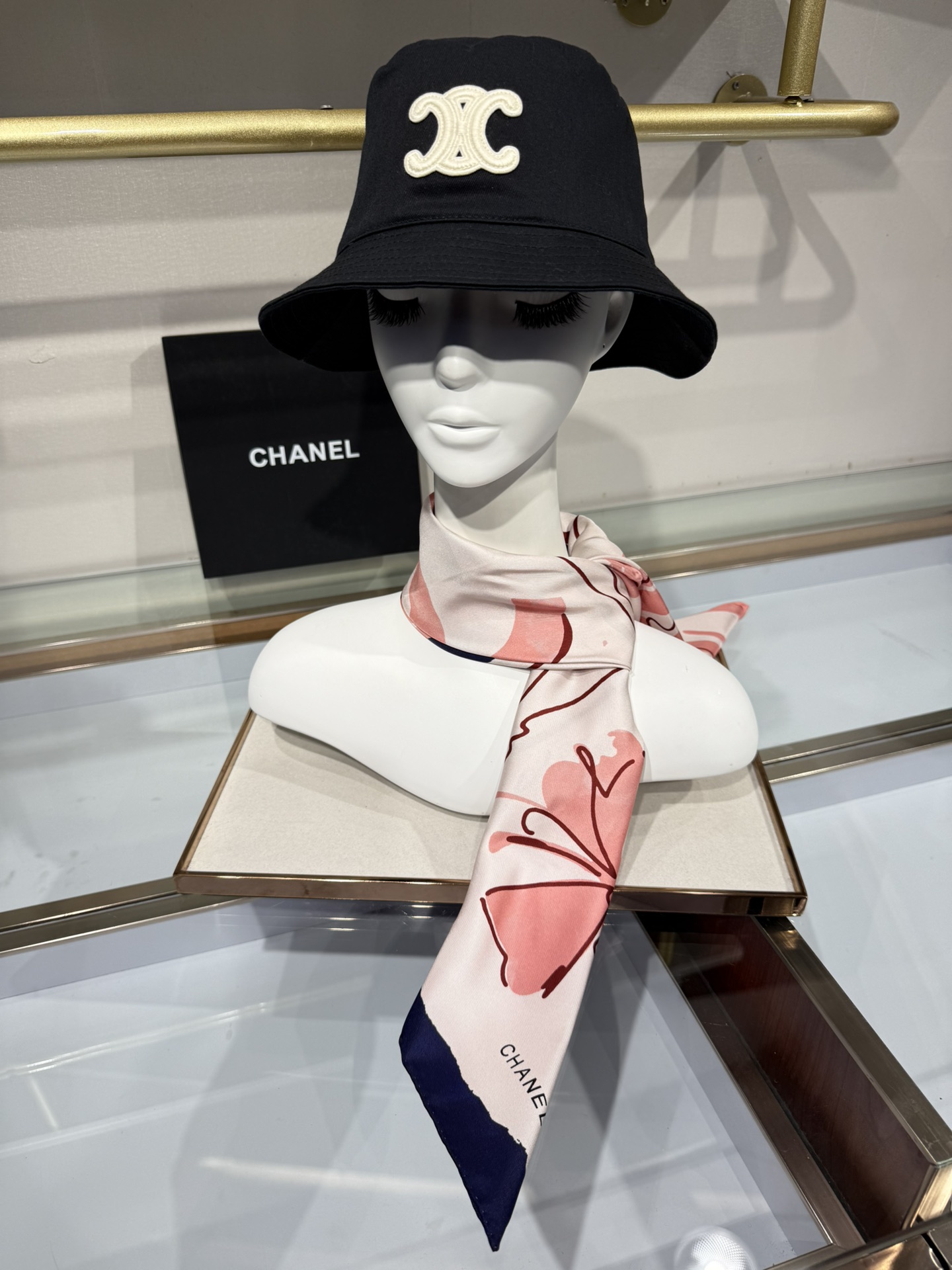 💟2025年春款 90方巾真丝双面上新💦💞18姆米真丝【90真丝斜纹双面双色佩戴】手工卷边斜纹真丝方巾（