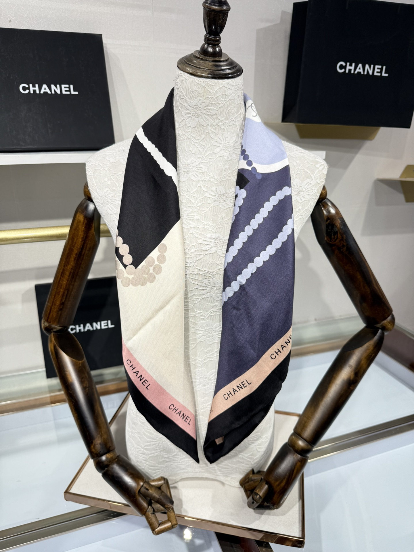 💟2025年新款90方巾真丝双面上新💦💞18姆米真丝【90真丝斜纹双面双色佩戴】手工卷边斜纹真丝方巾（每