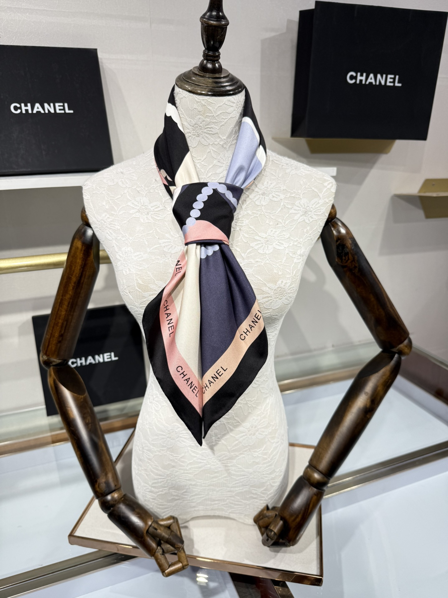 💟2025年新款90方巾真丝双面上新💦💞18姆米真丝【90真丝斜纹双面双色佩戴】手工卷边斜纹真丝方巾（每