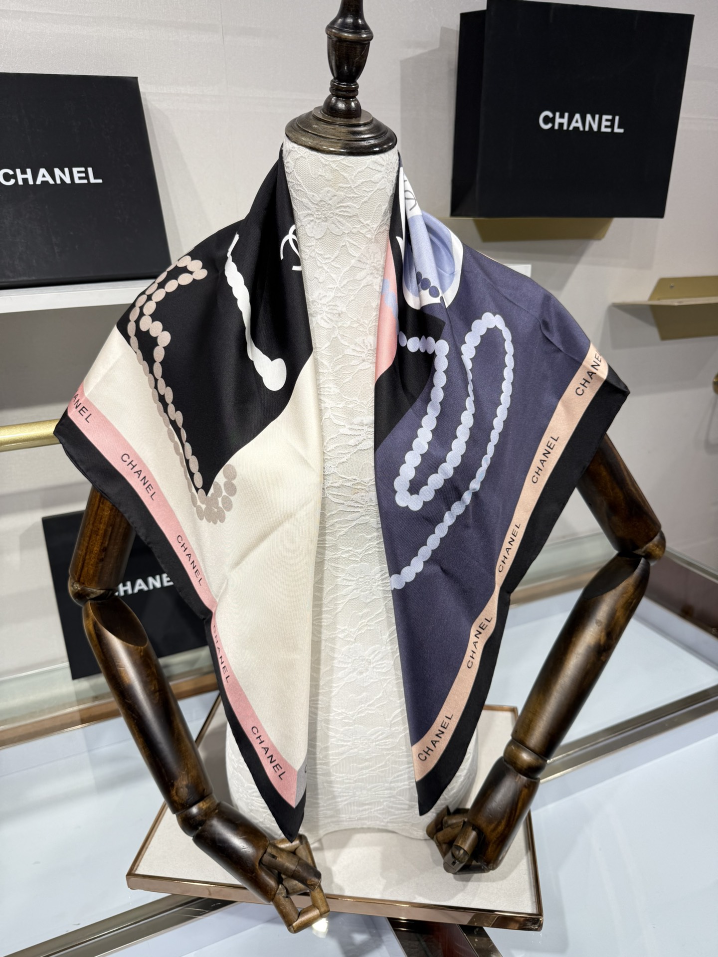 💟2025年新款90方巾真丝双面上新💦💞18姆米真丝【90真丝斜纹双面双色佩戴】手工卷边斜纹真丝方巾（每