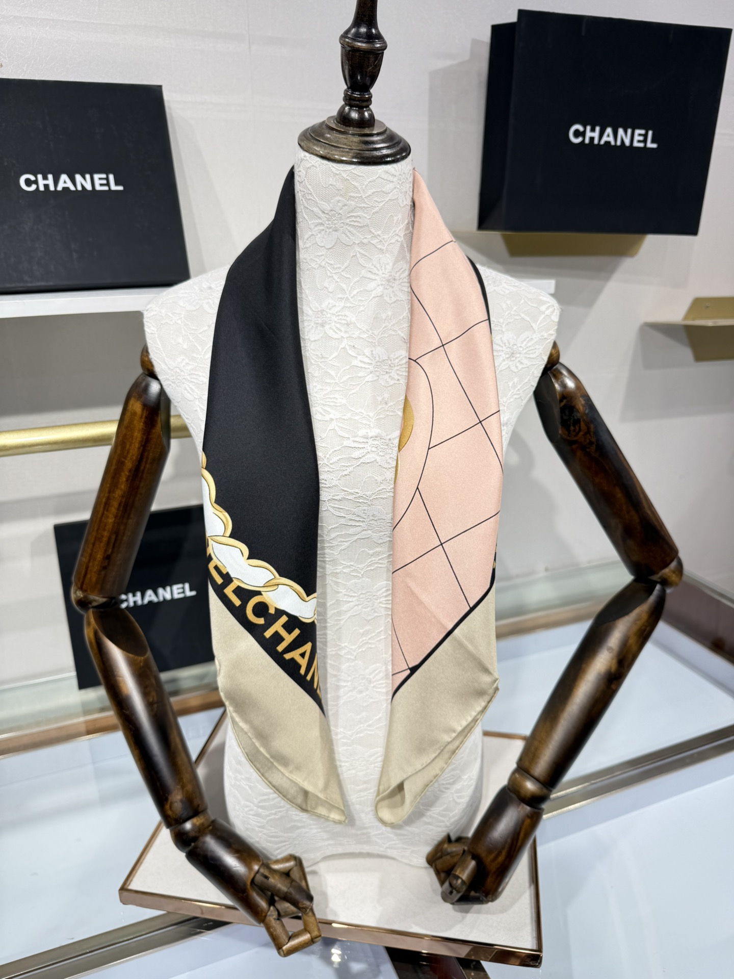 💟2025年新款90方巾真丝双面上新💦💞18姆米真丝【90真丝斜纹双面双色佩戴】手工卷边斜纹真丝方巾（每