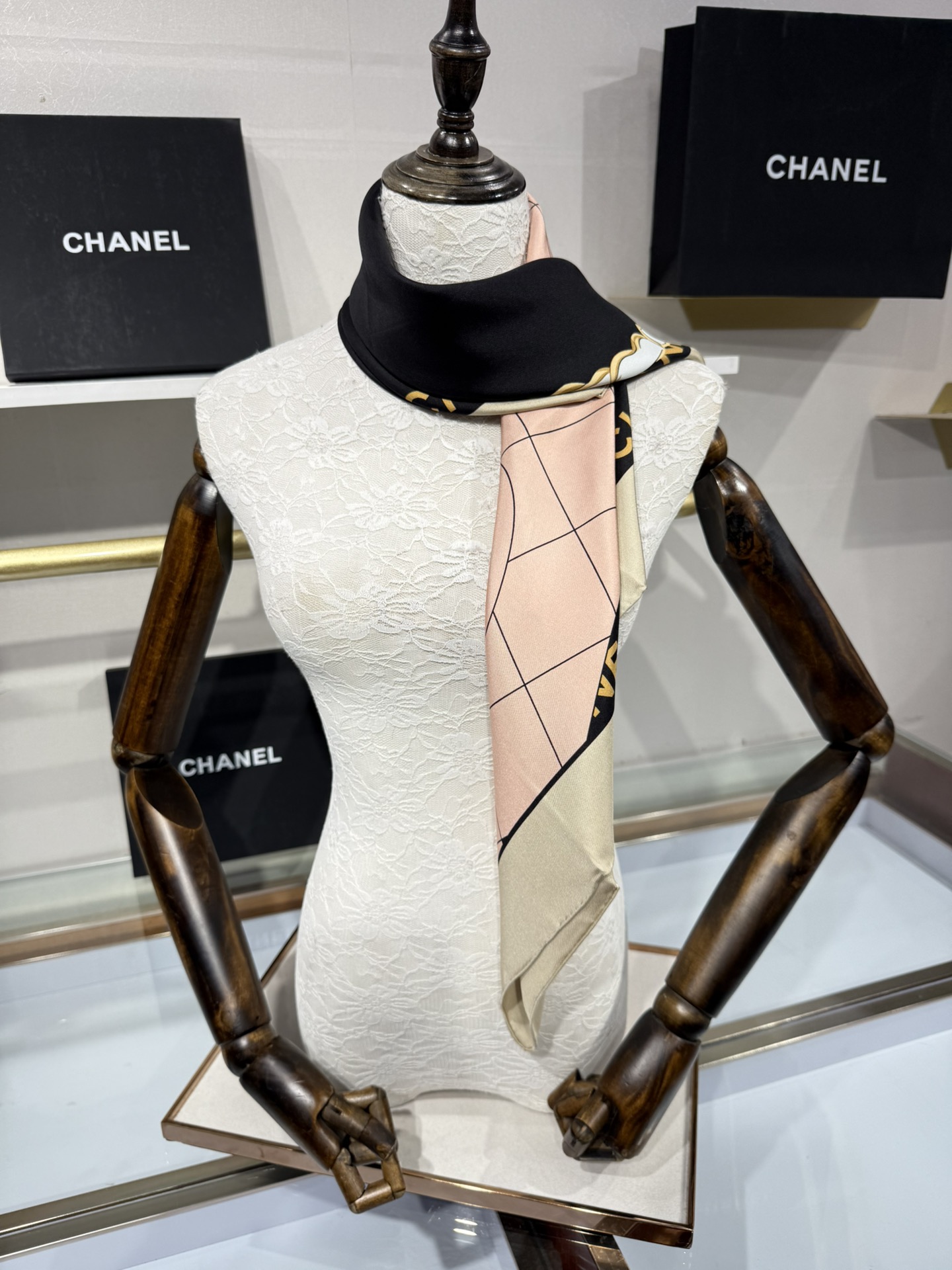 💟2025年新款90方巾真丝双面上新💦💞18姆米真丝【90真丝斜纹双面双色佩戴】手工卷边斜纹真丝方巾（每