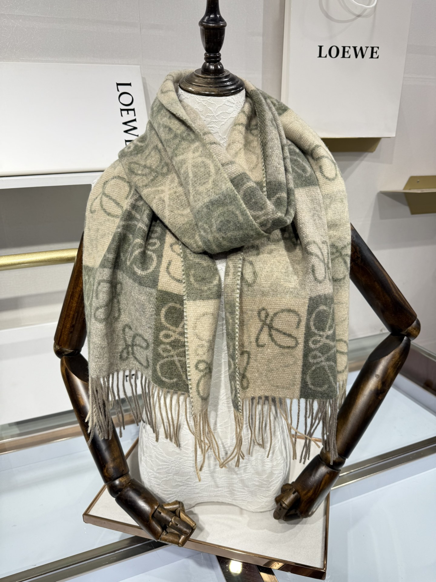 💟爆款大货 补单出货！新款；/顶级原单男女款‼️罗意威很幸運拿到這個品牌的東西，真的不多見，很少在國內做