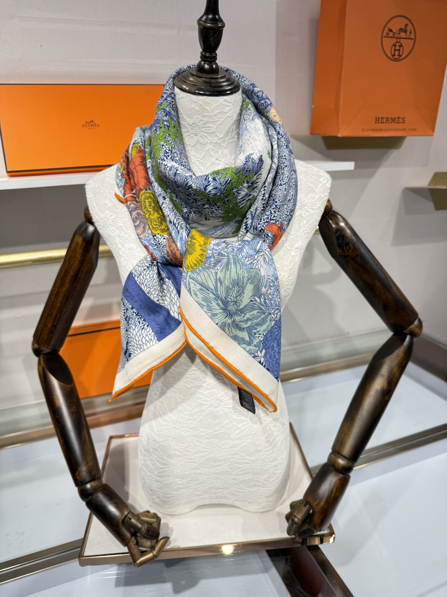 💟补单出货 越做越高级 最重磅推荐！Hermes 爱马仕丝羊绒分享回归自然名称：Retourala Na