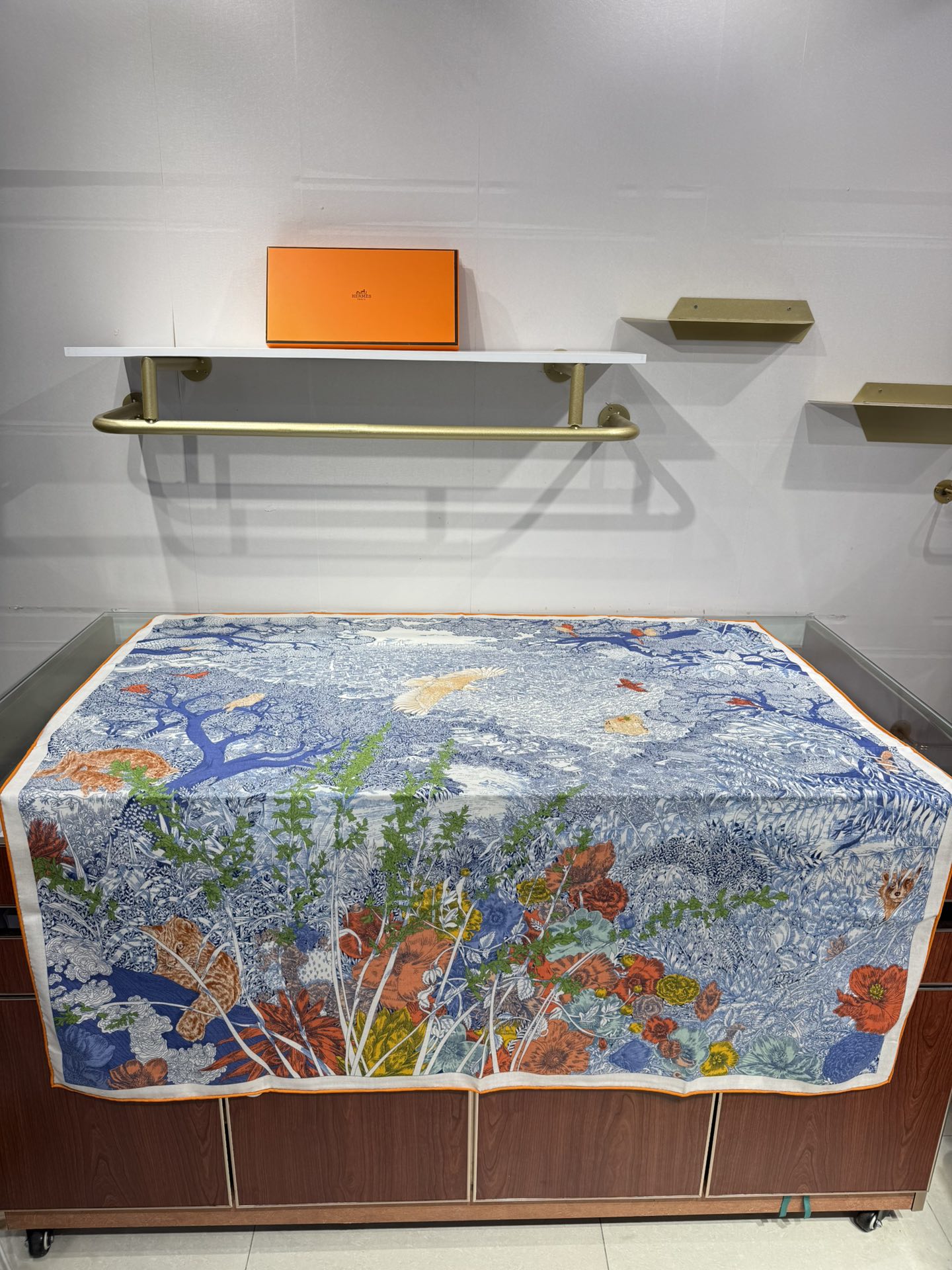 💟补单出货 越做越高级 最重磅推荐！Hermes 爱马仕丝羊绒分享回归自然名称：Retourala Na