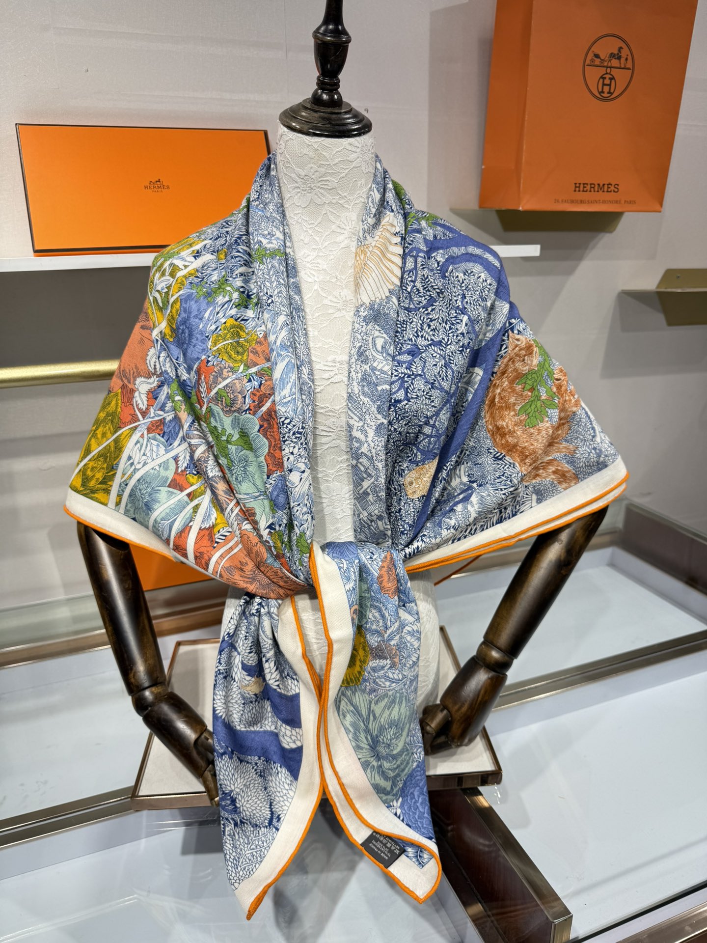 💟补单出货 越做越高级 最重磅推荐！Hermes 爱马仕丝羊绒分享回归自然名称：Retourala Na