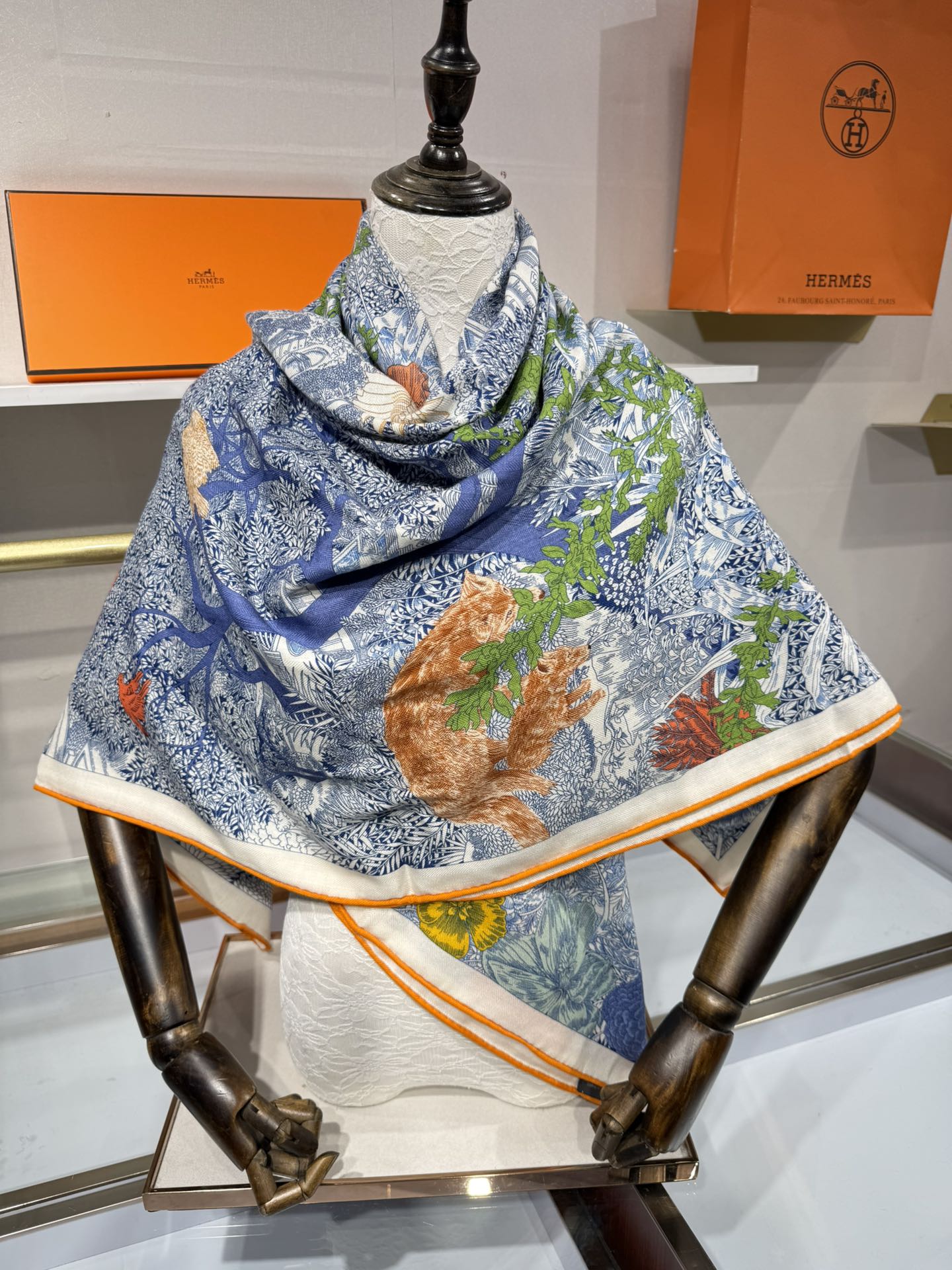 💟补单出货 越做越高级 最重磅推荐！Hermes 爱马仕丝羊绒分享回归自然名称：Retourala Na