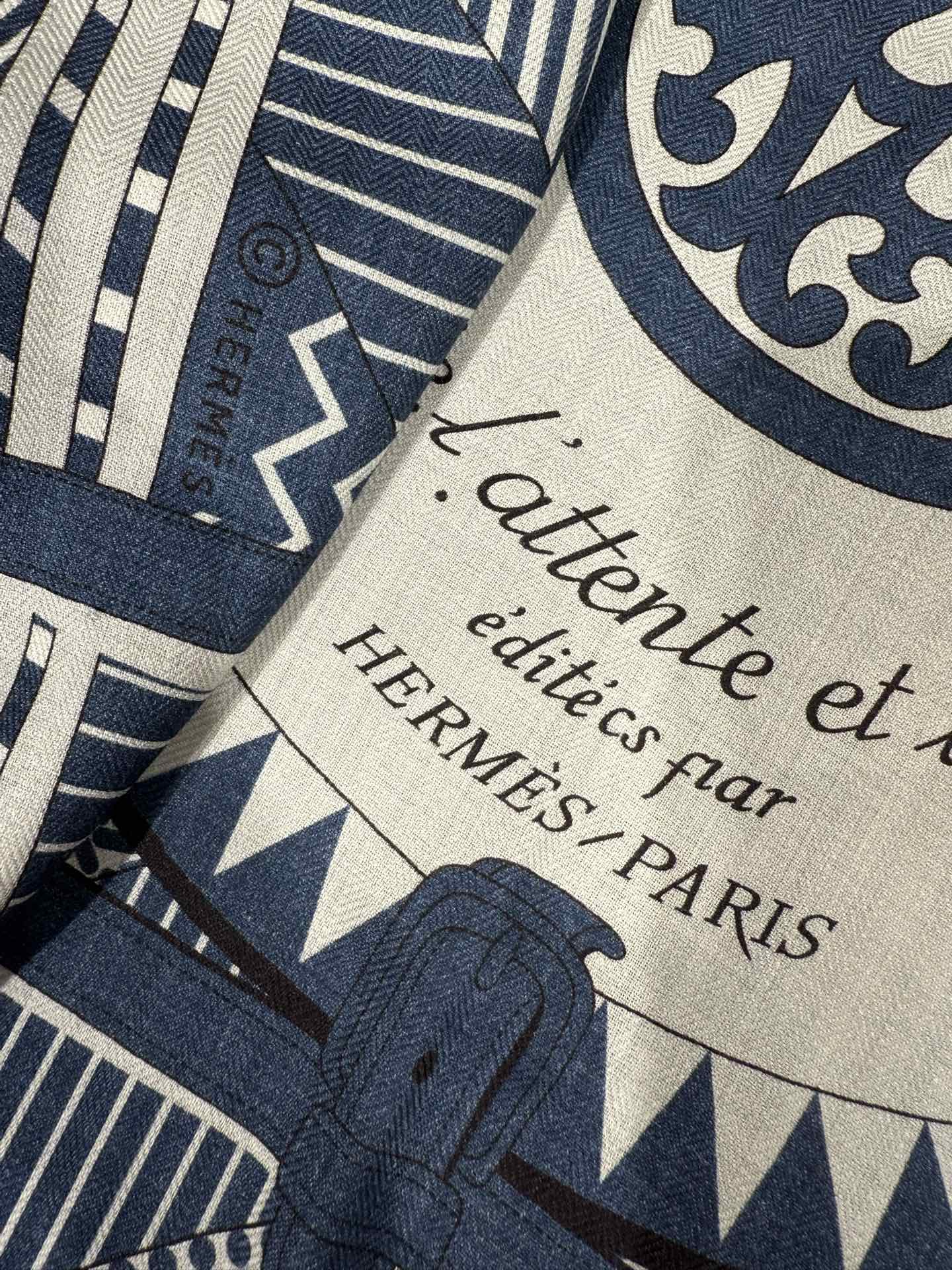 💟💞上新🆕140丝绒方巾双面同色手工卷边丝毛方巾（30%真丝70%羊绒)这款披肩的经典单品展现强大而迷人