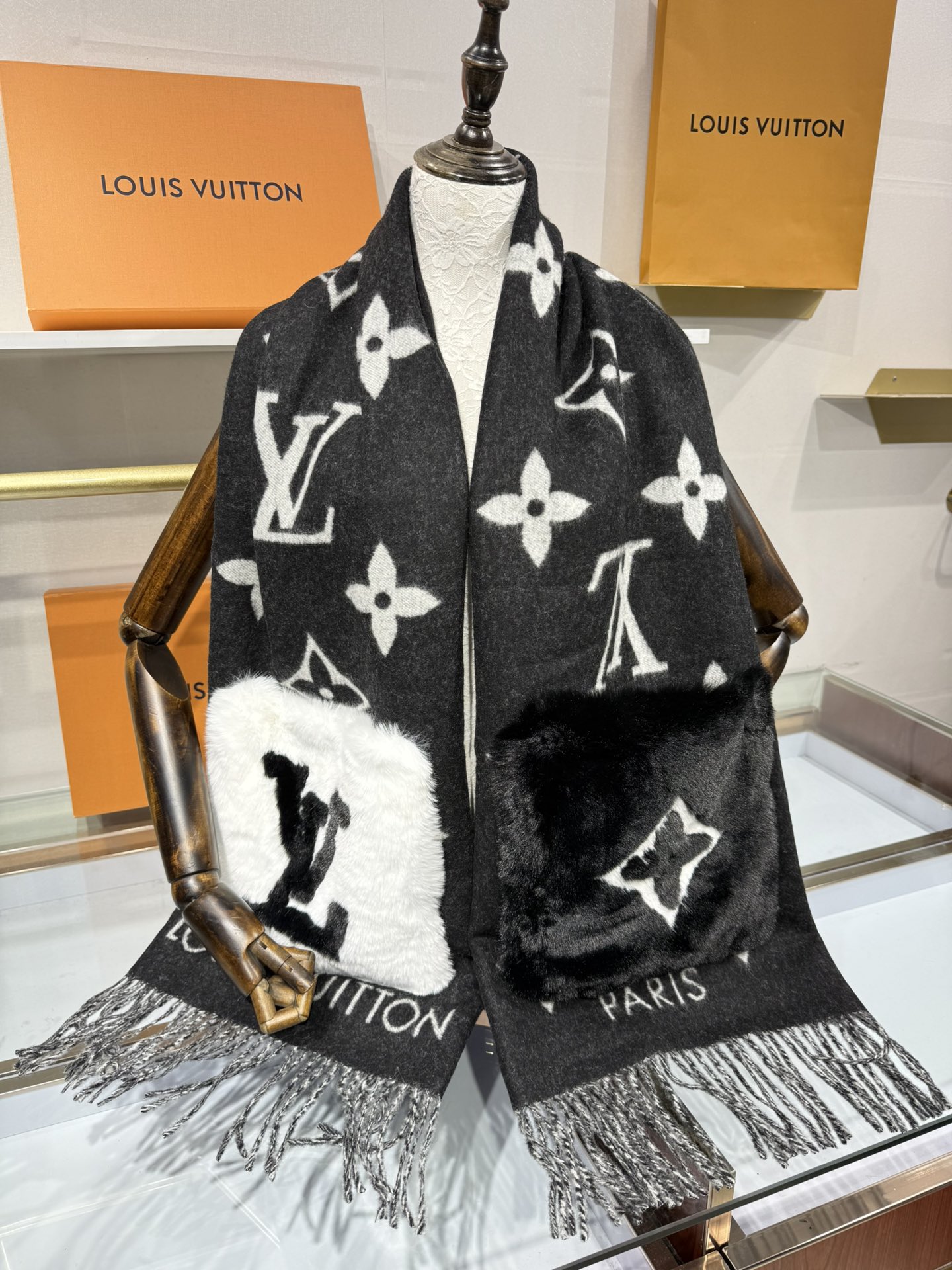 💟原单‼️硬硬硬的原单👑👑代工厂🐂货（LV年度爆款，多家出货，质量参差不齐，我是宁可不做，也不以次充好）