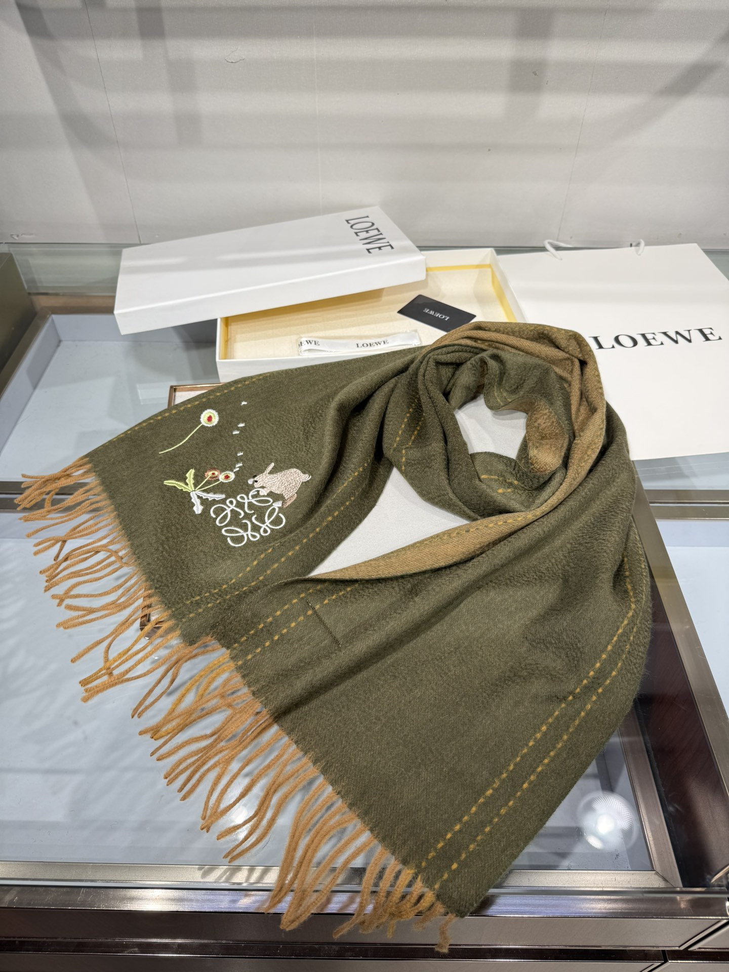 💟2025年秋冬新款💟罗意威𝐒𝐢𝐳𝐞: 170x35 最推荐入门必选款 打造软糯舒适手感！质感更柔润，大