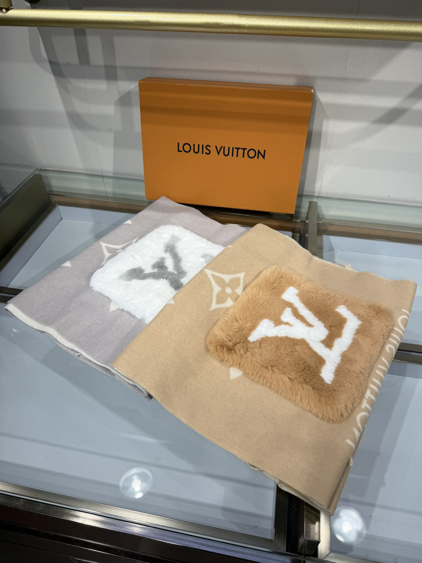 💟原单‼️硬硬硬的原单👑👑代工厂🐂货（LV年度爆款，多家出货，质量参差不齐，我是宁可不做，也不以次充好）